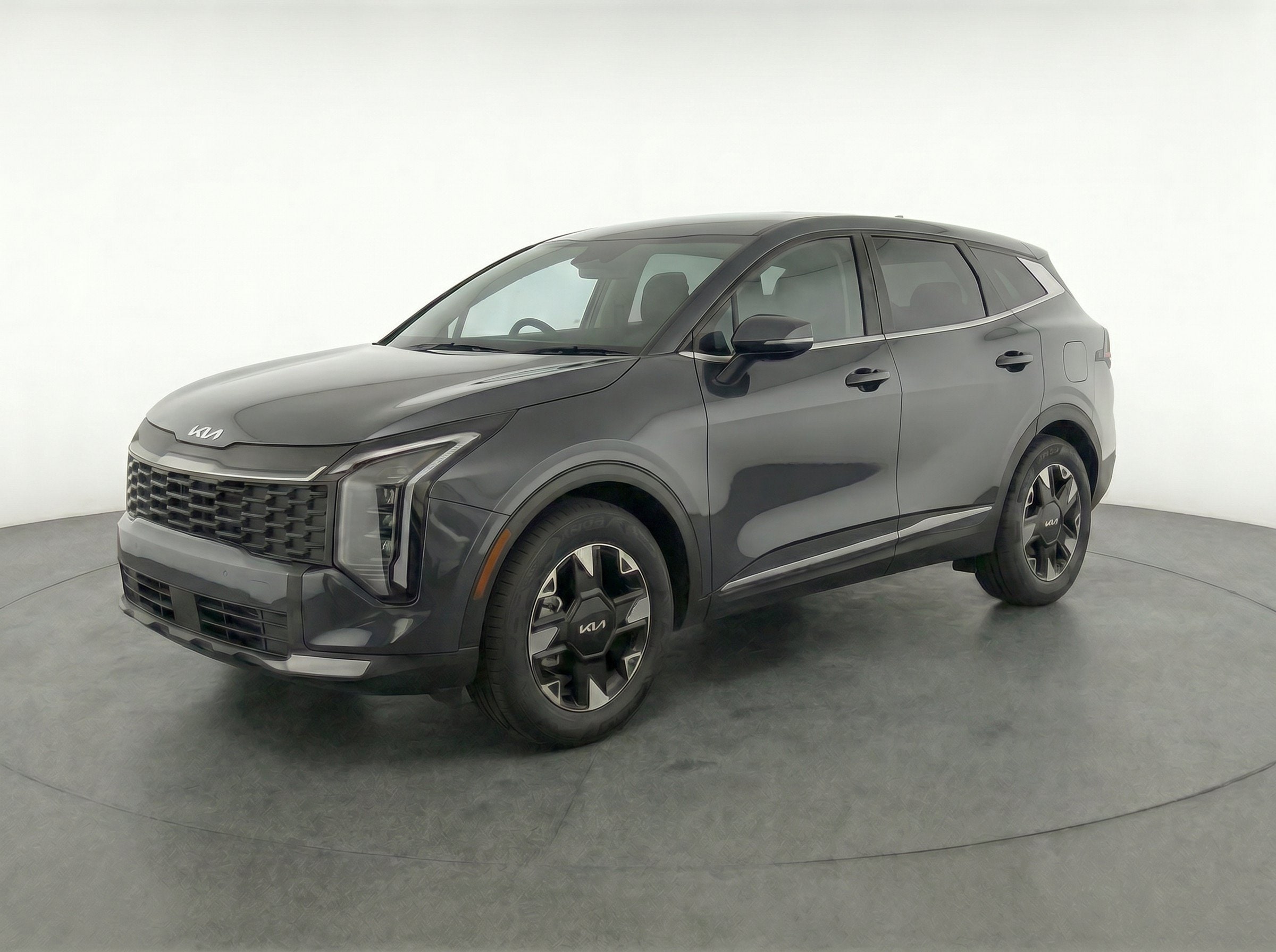 Thumbnail: 2026 Kia Sportage - 3