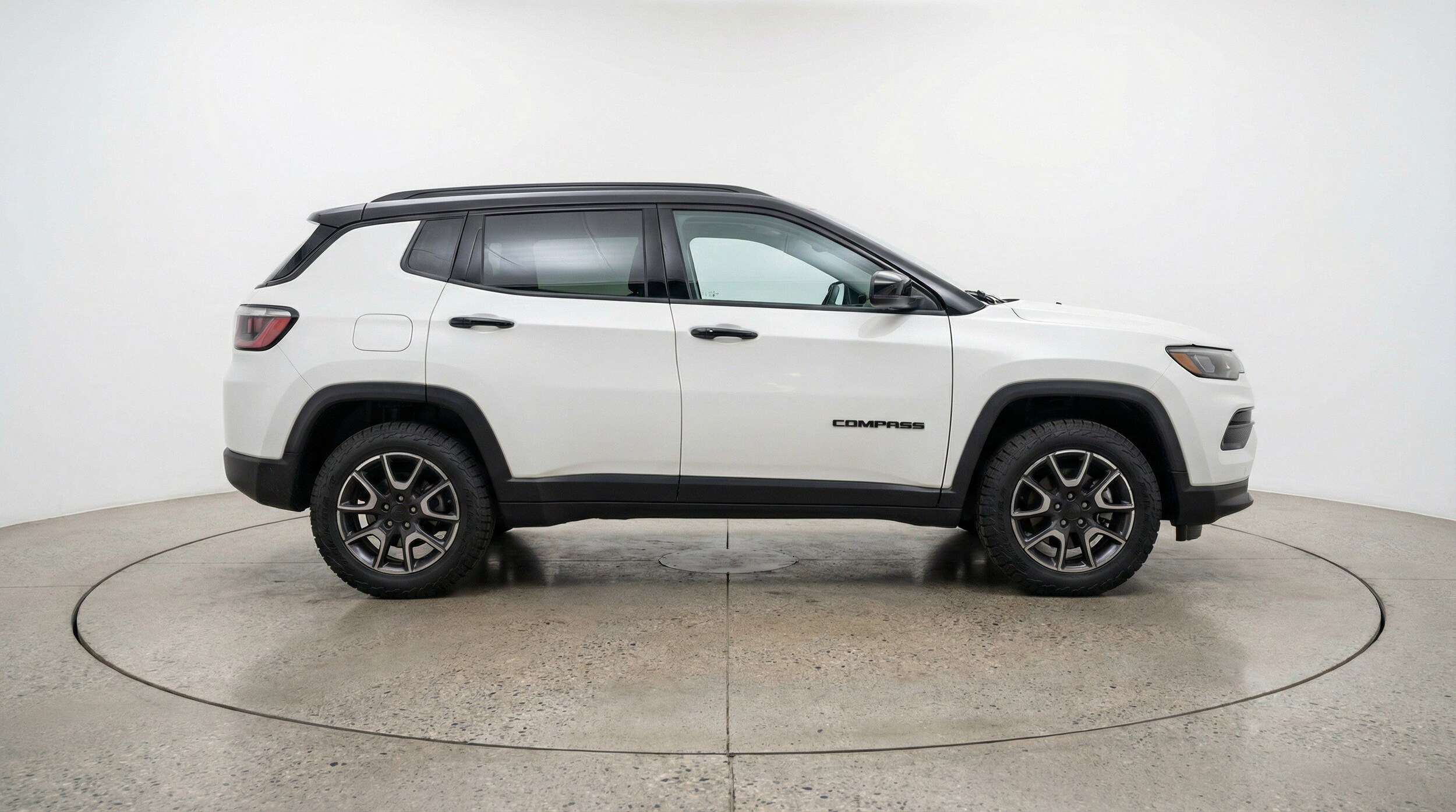 Thumbnail: 2025 Jeep Compass - 11