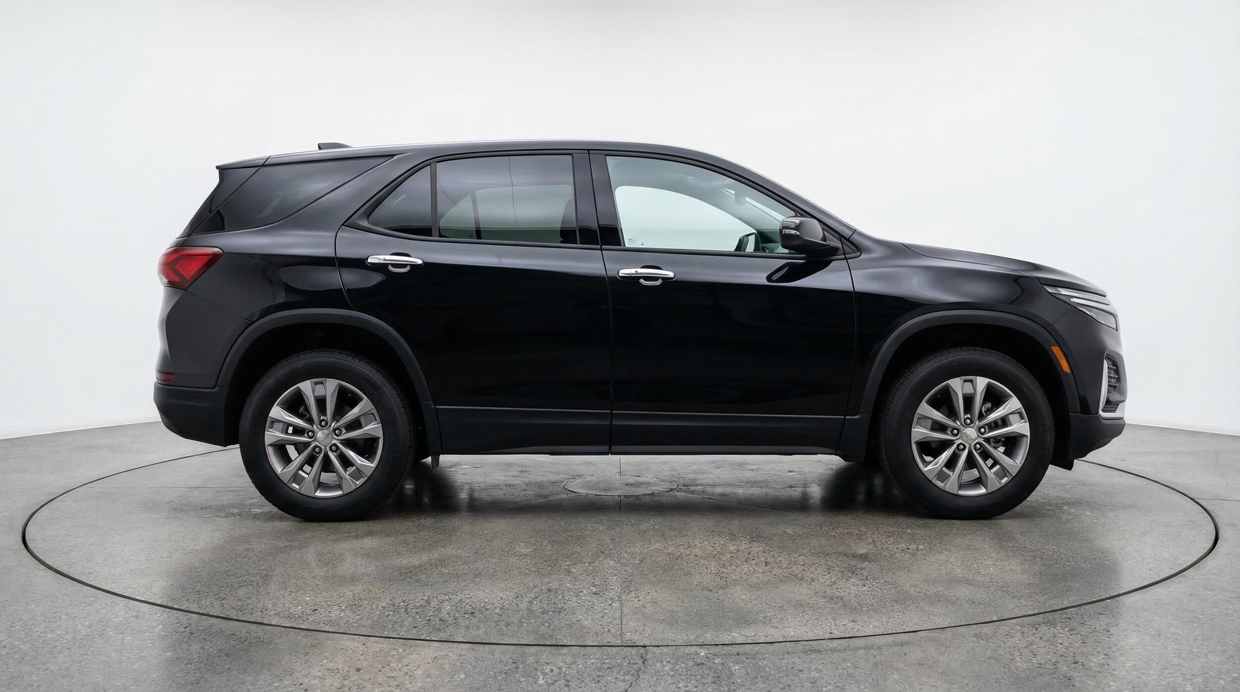 Thumbnail: 2025 Chevrolet Equinox - 8