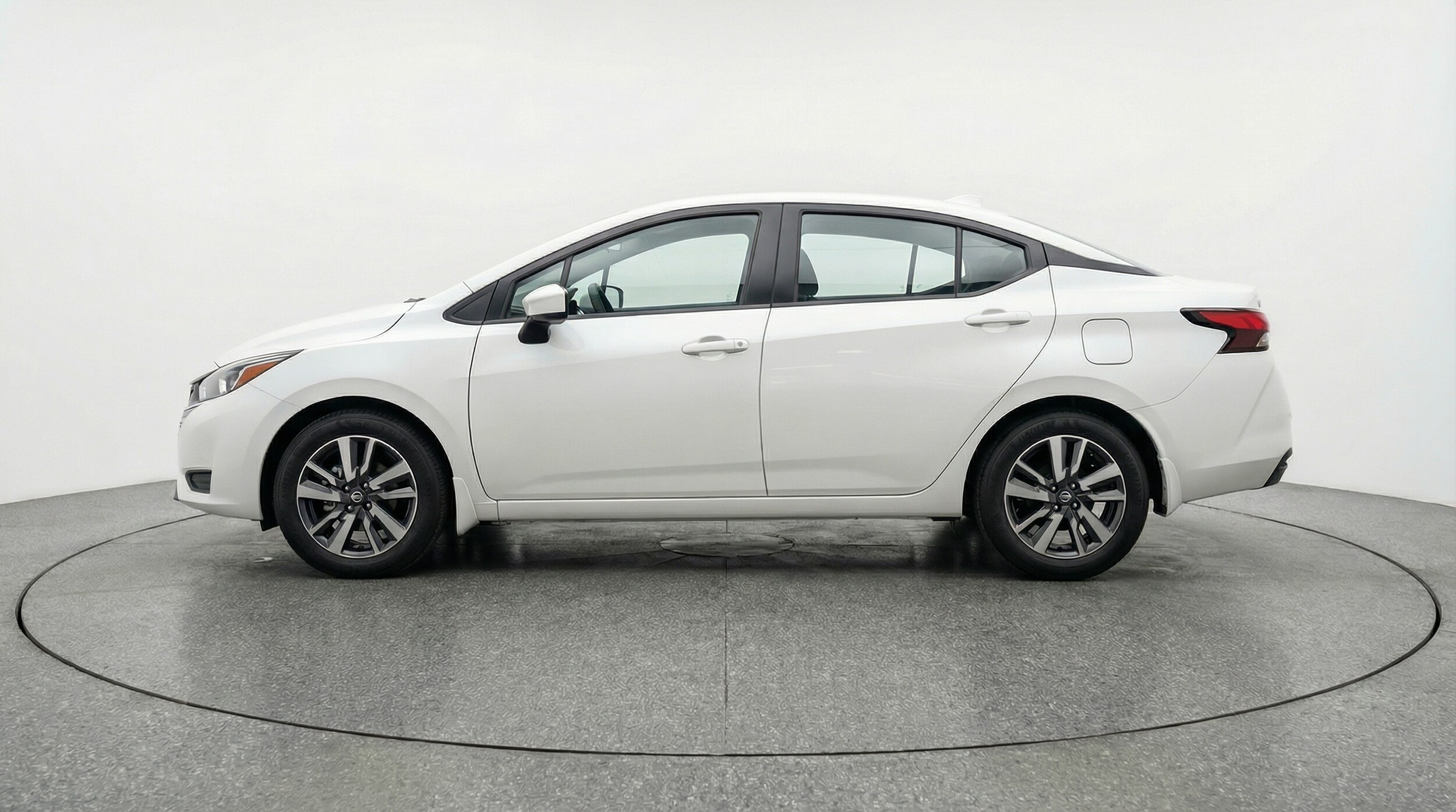 Thumbnail: 2025 Nissan Versa - 4