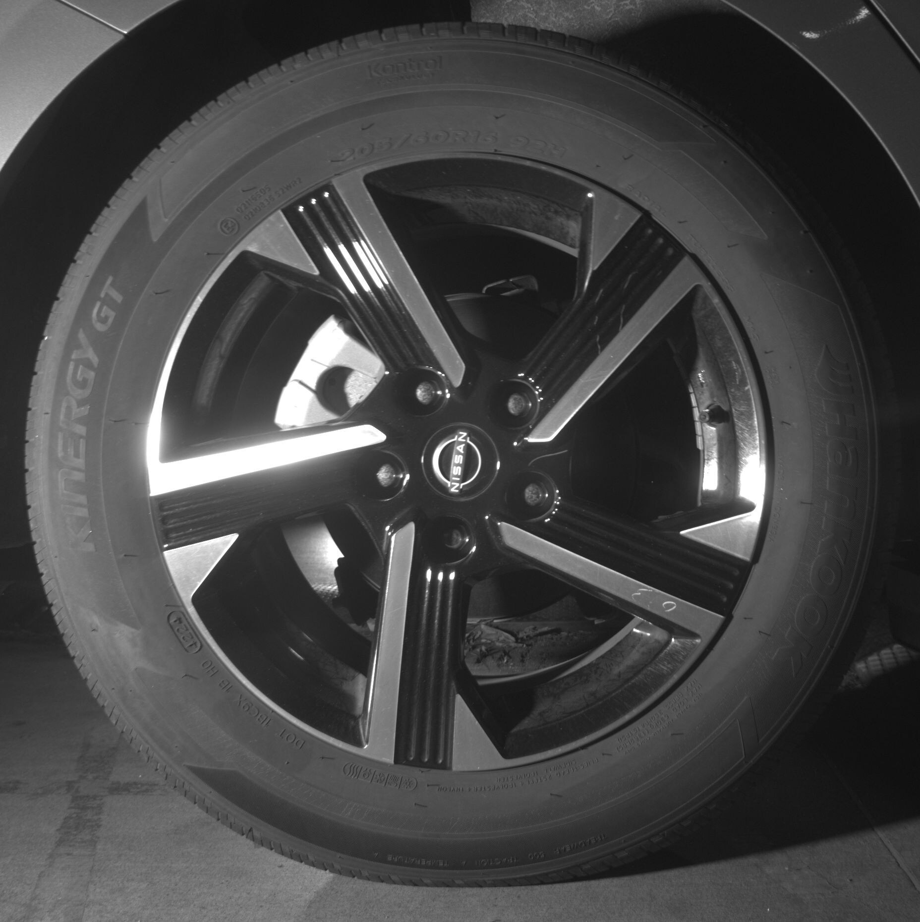 Thumbnail: 2025 Nissan Sentra - 12