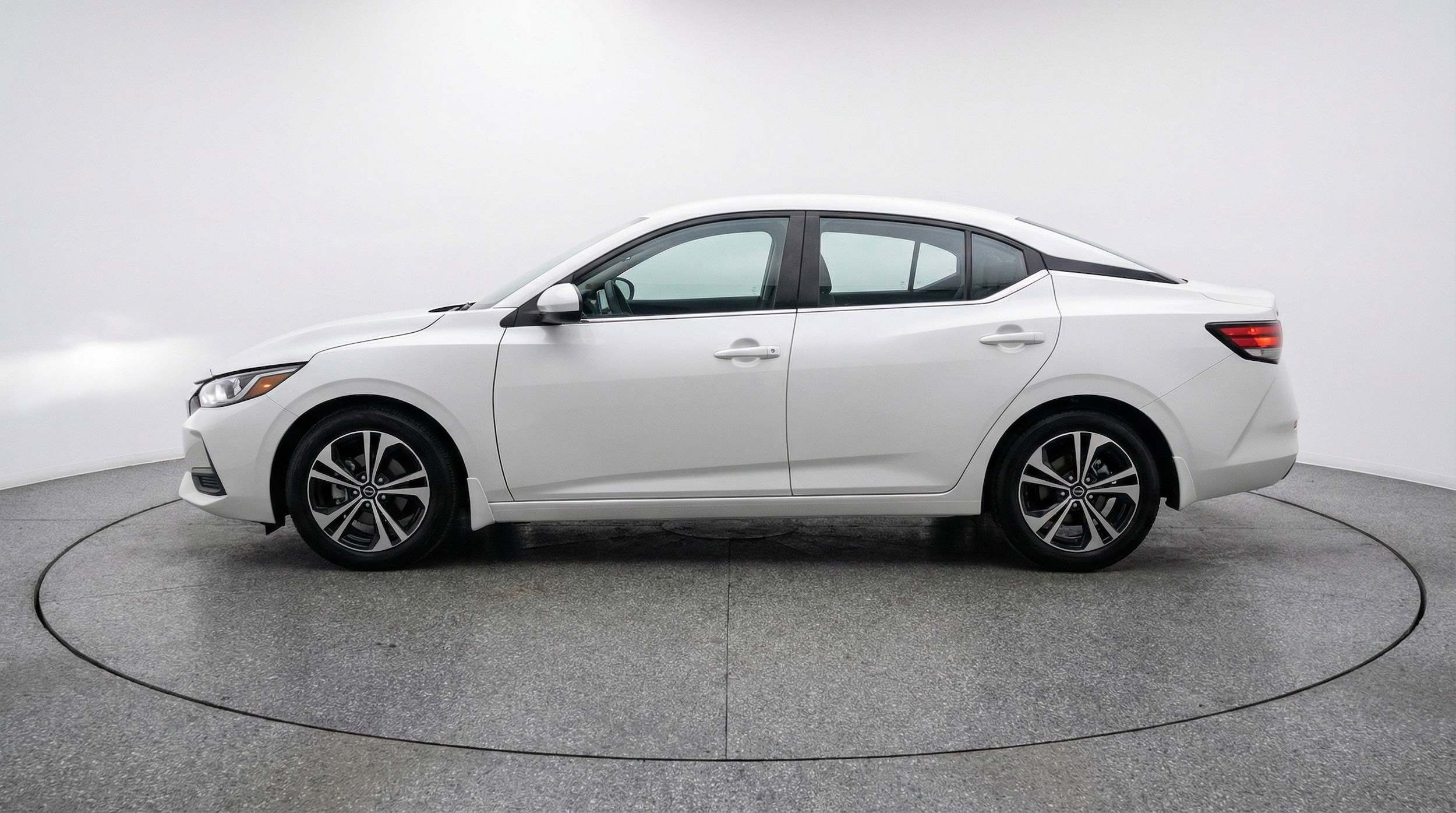 Thumbnail: 2025 Nissan Sentra - 5