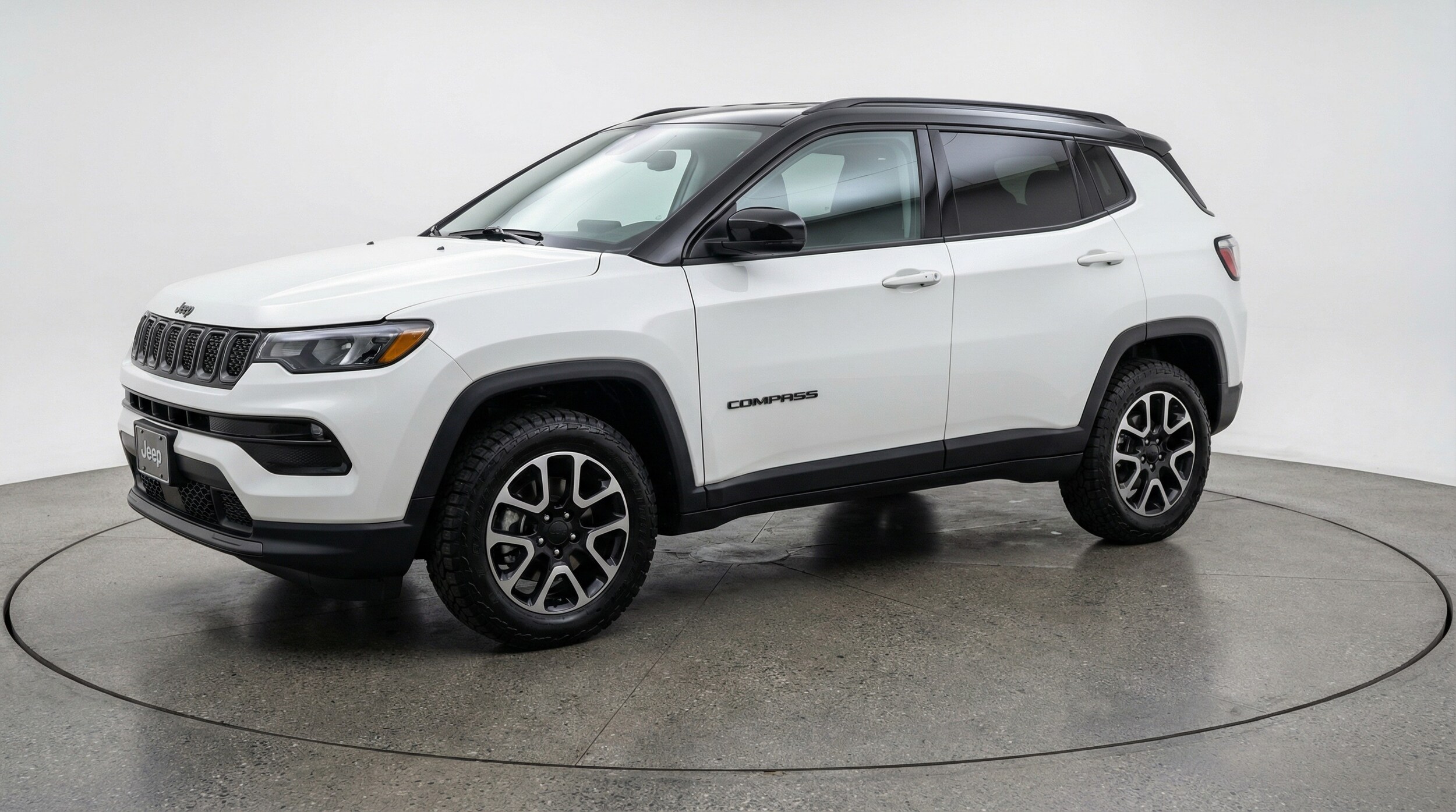 Thumbnail: 2025 Jeep Compass - 3