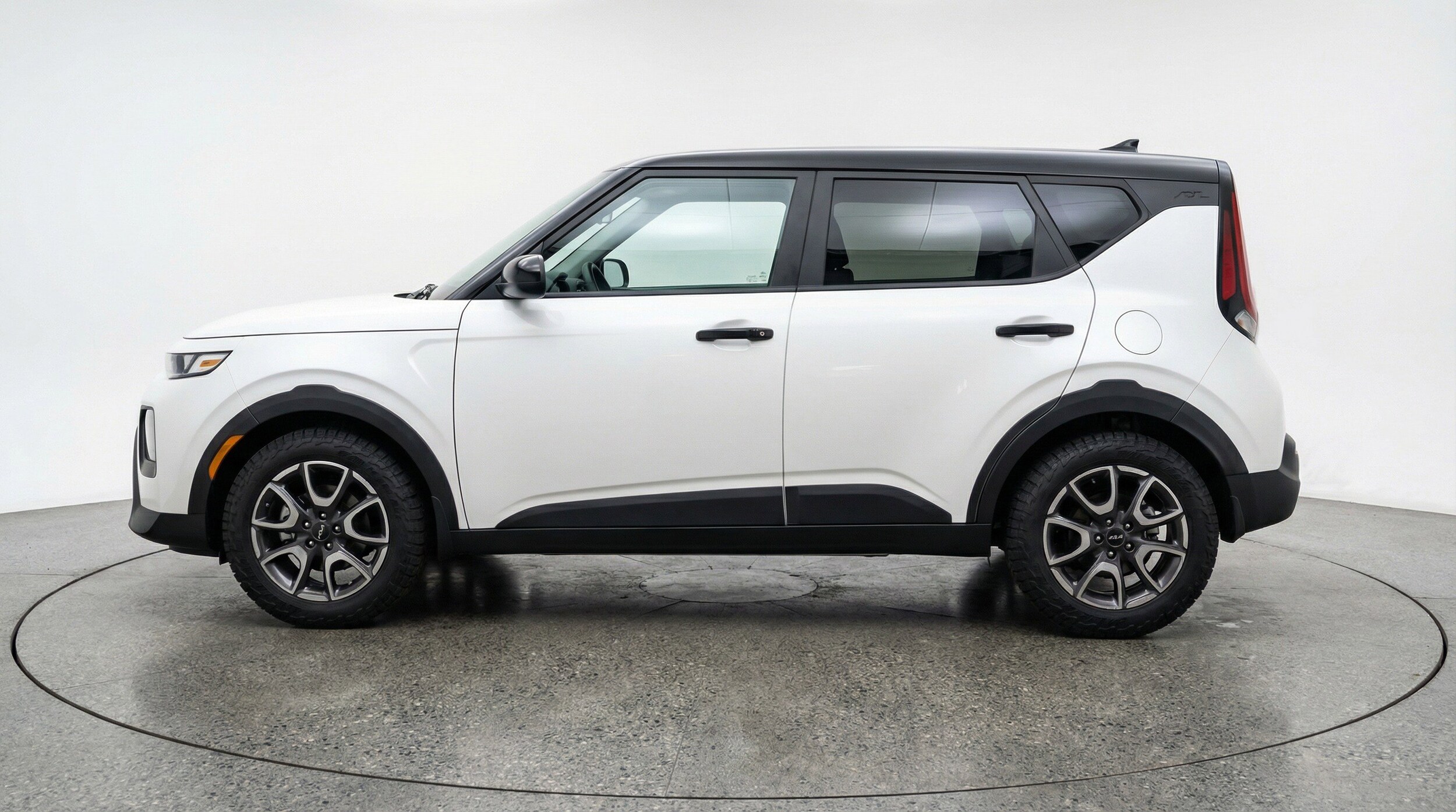 Thumbnail: 2025 Kia Soul - 5