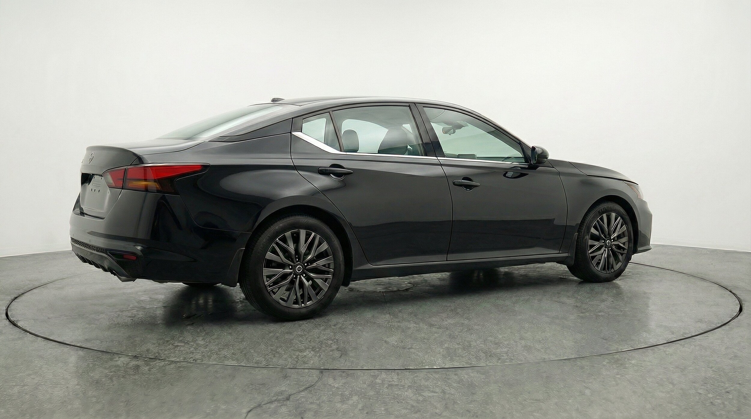 Thumbnail: 2026 Nissan Altima - 9