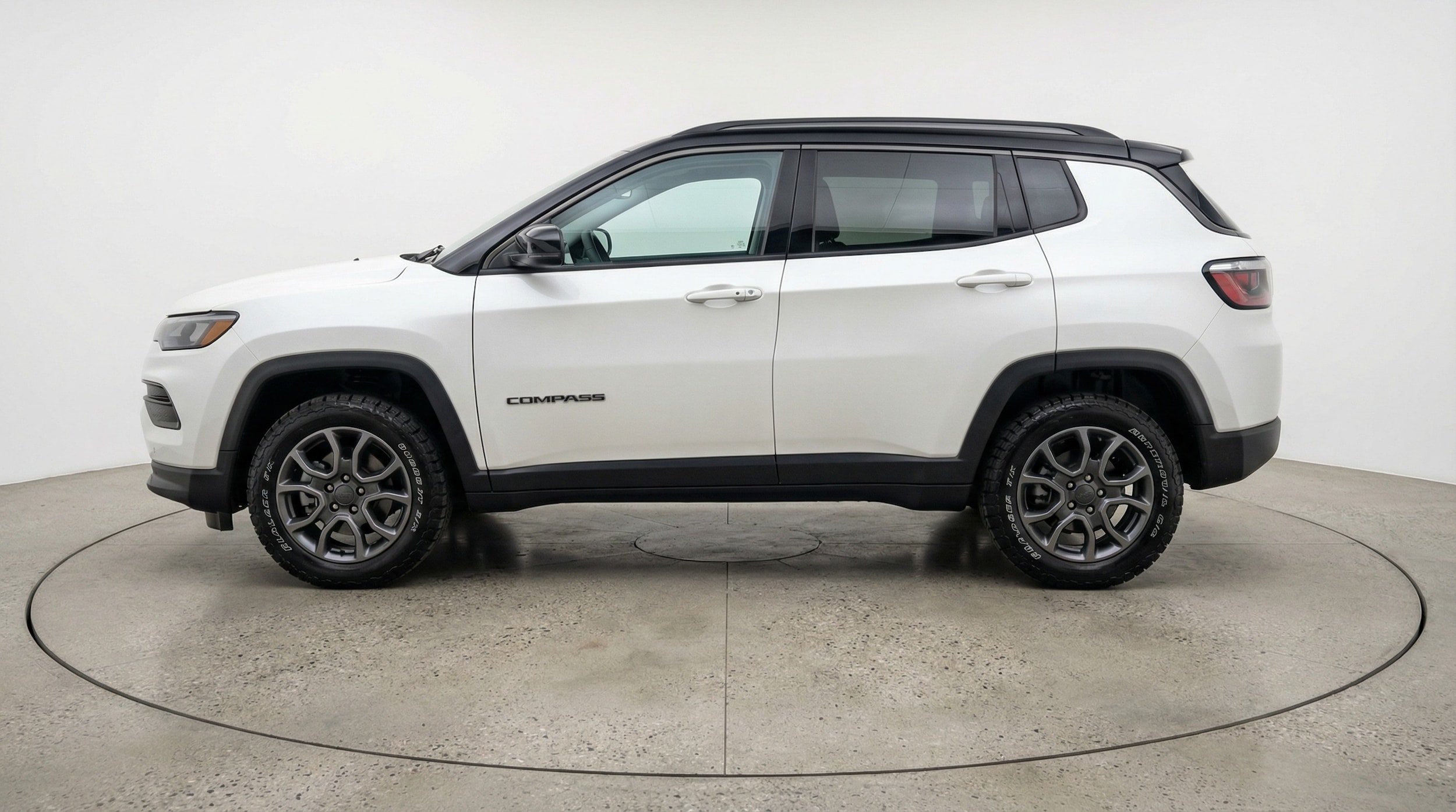 Thumbnail: 2025 Jeep Compass - 4