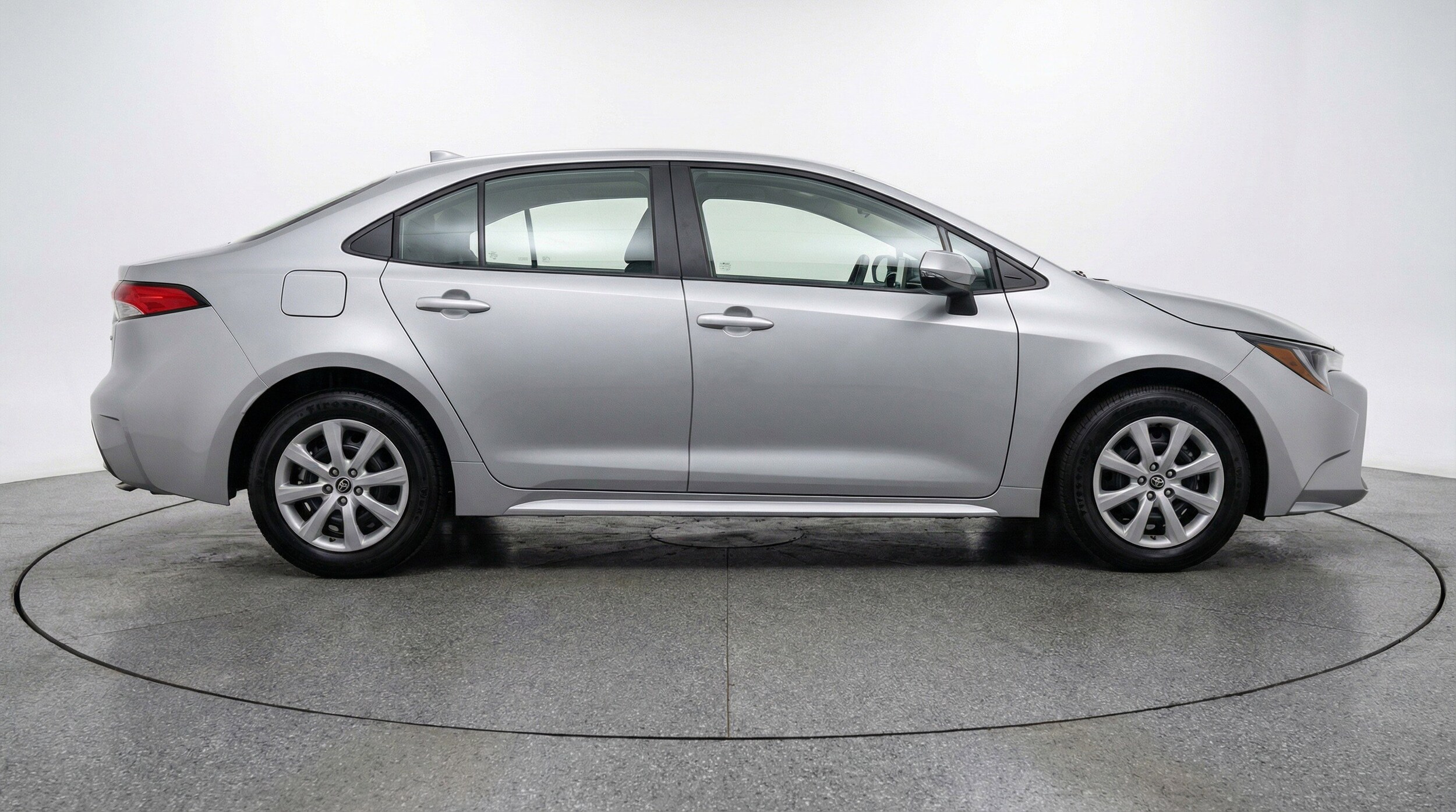 Thumbnail: 2025 Toyota Corolla - 11