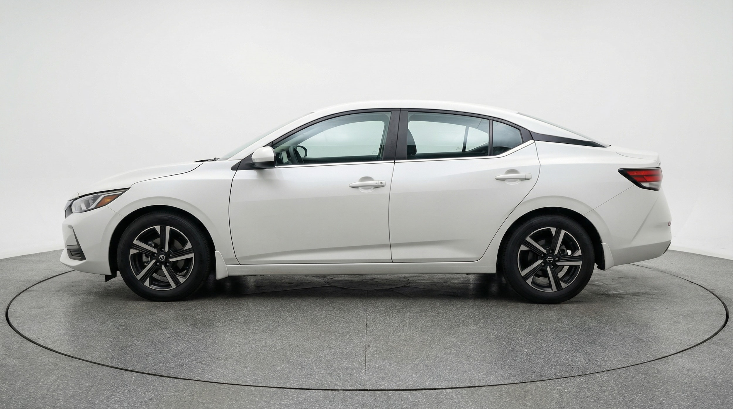 Thumbnail: 2025 Nissan Sentra - 4