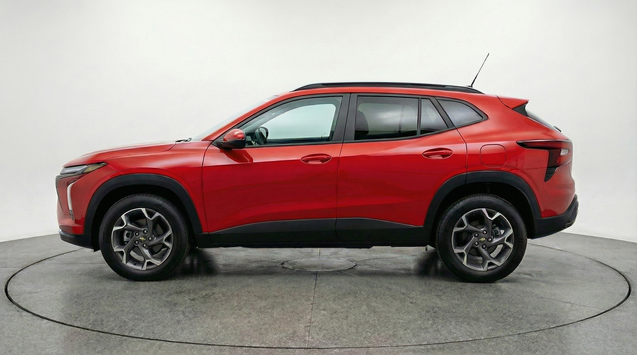 Thumbnail: 2025 Chevrolet Trax - 5