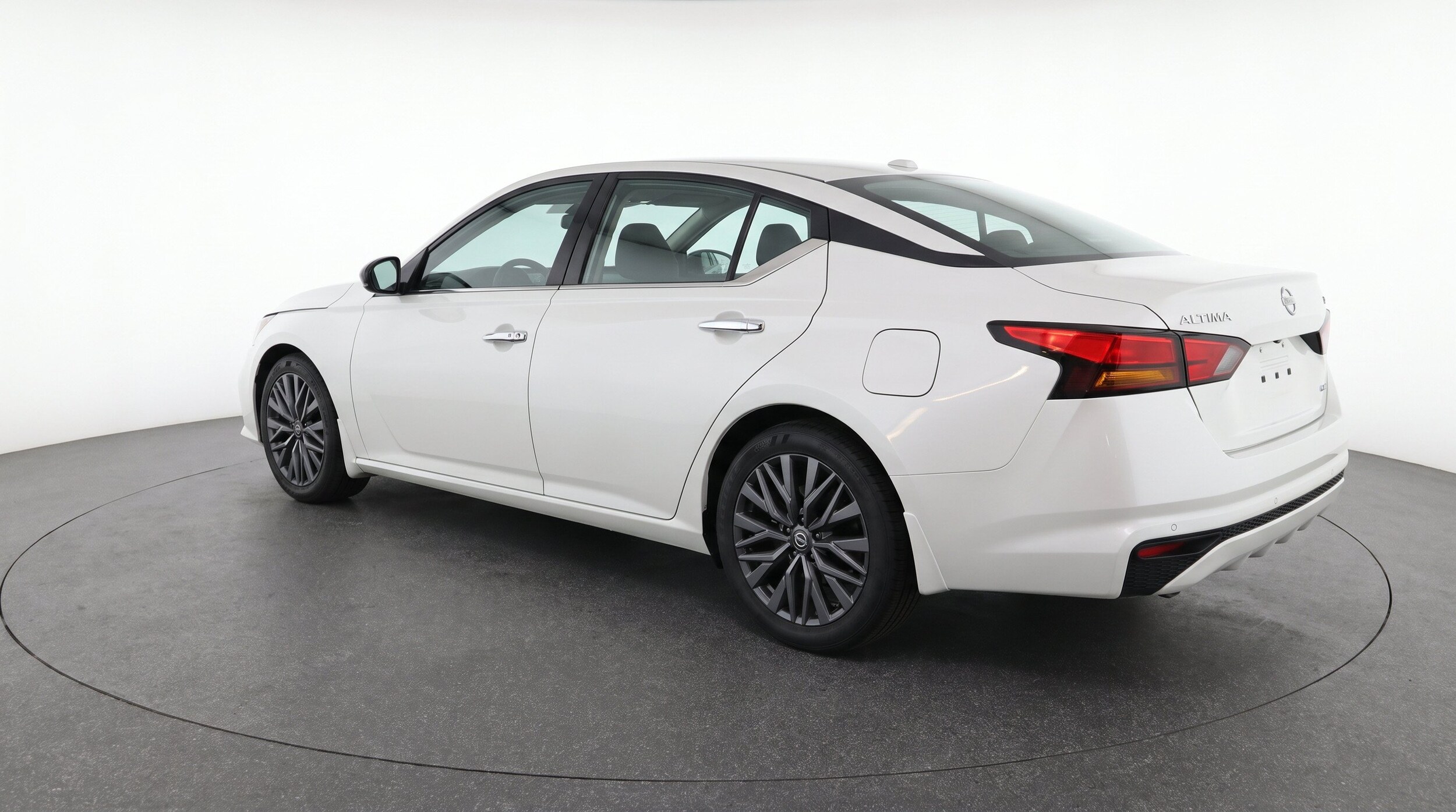 Thumbnail: 2025 Nissan Altima - 6