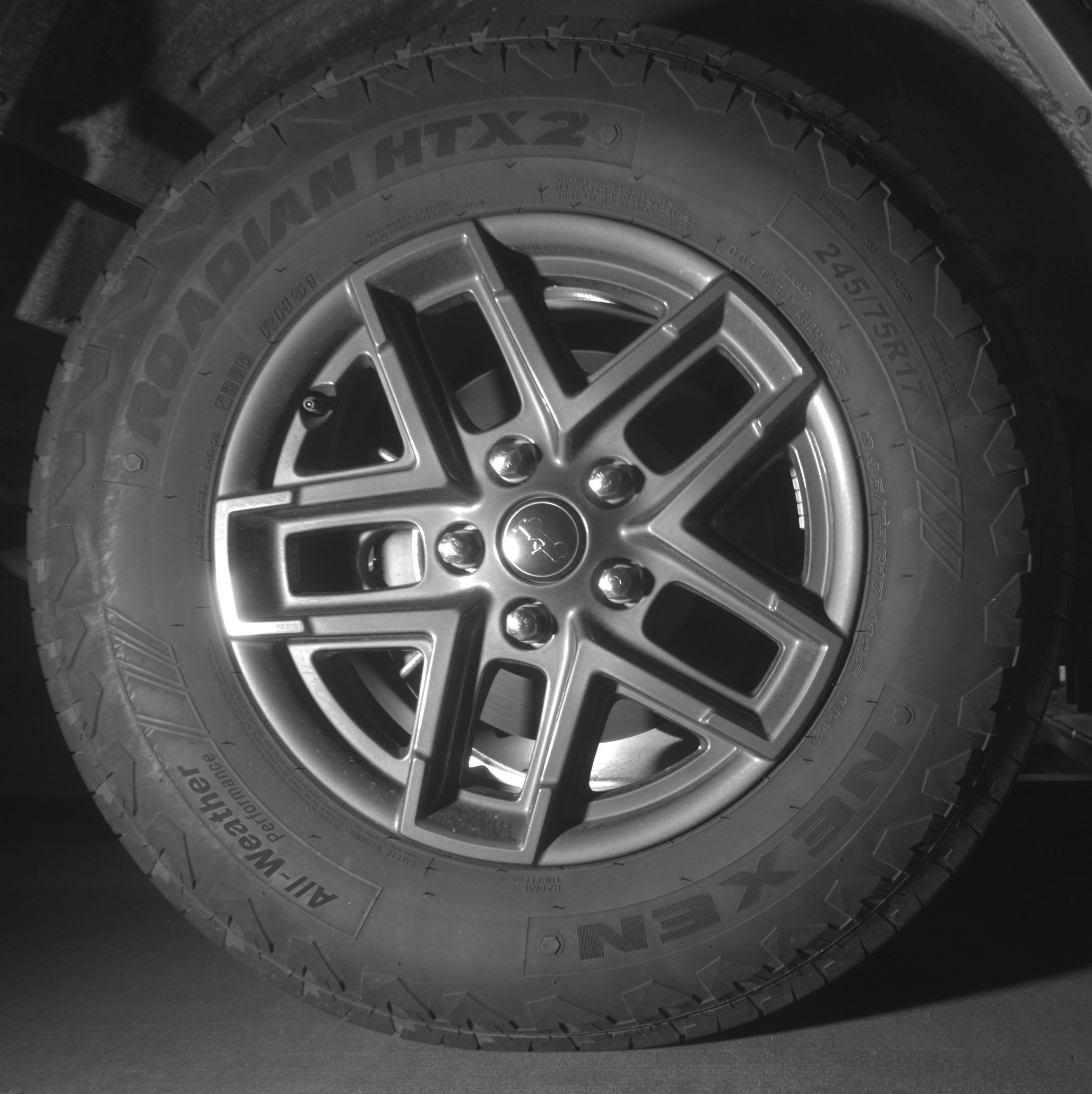 Thumbnail: 2025 Jeep Wrangler - 15