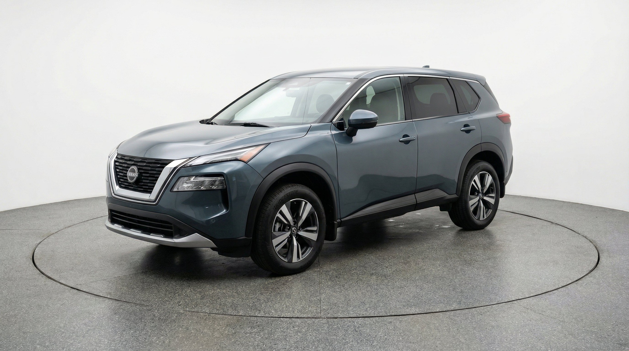 Thumbnail: 2026 Nissan Rogue - 3