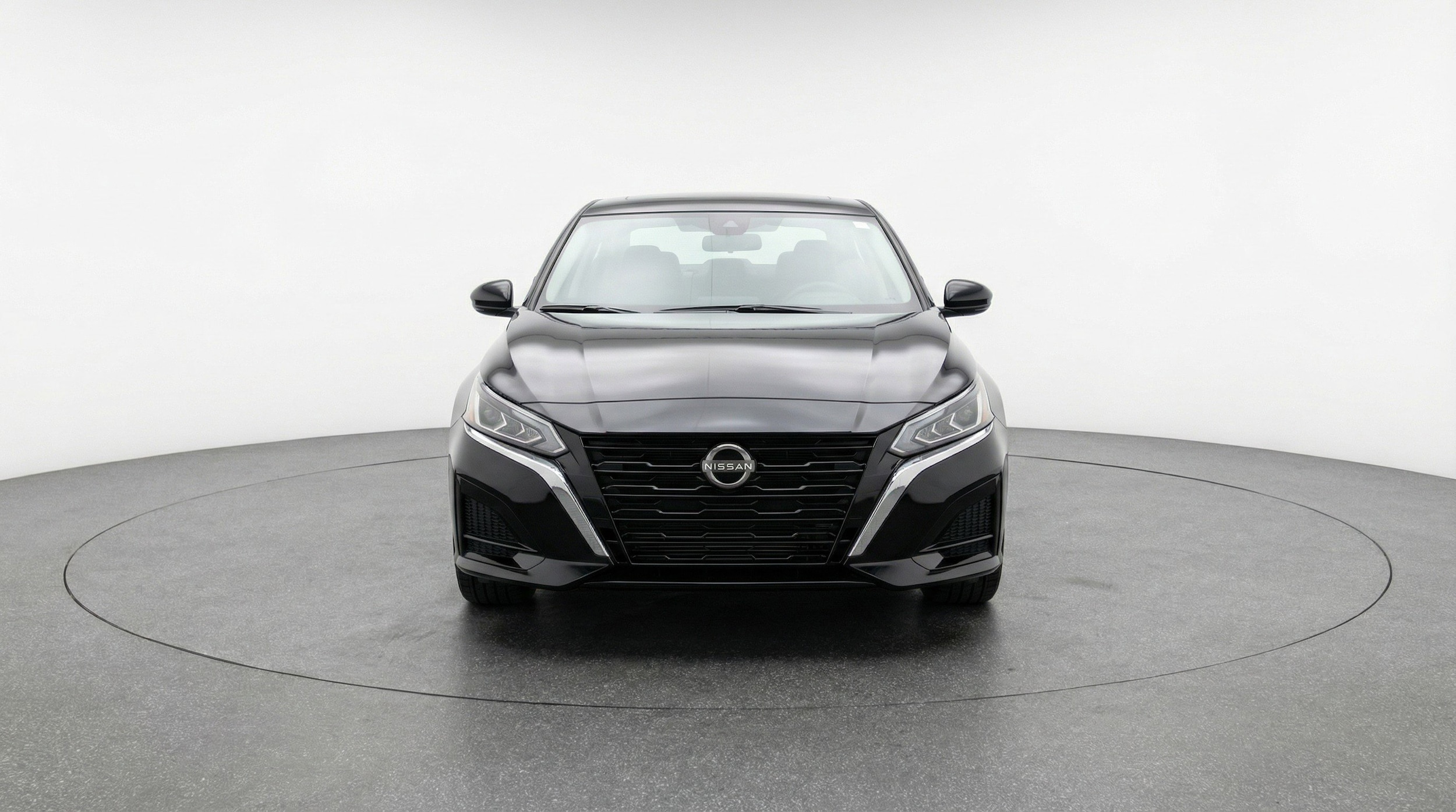 Thumbnail: 2025 Nissan Altima - 2