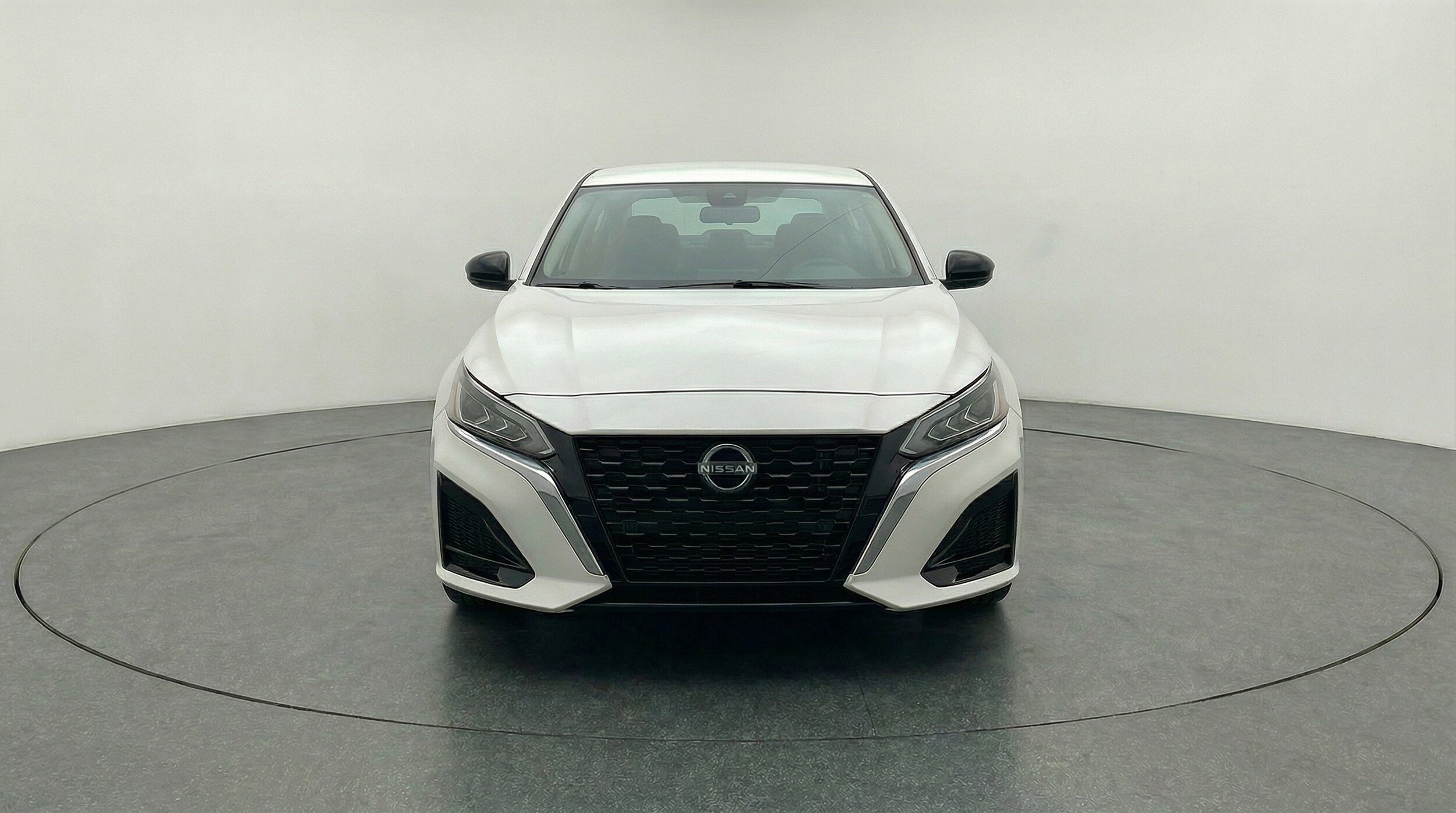 Thumbnail: 2025 Nissan Altima - 2