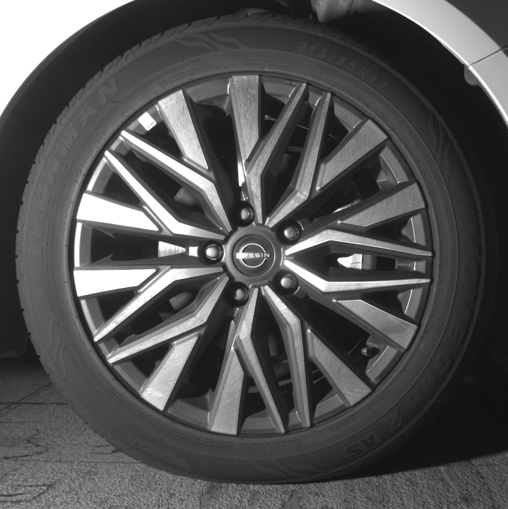 Thumbnail: 2025 Nissan Altima - 10