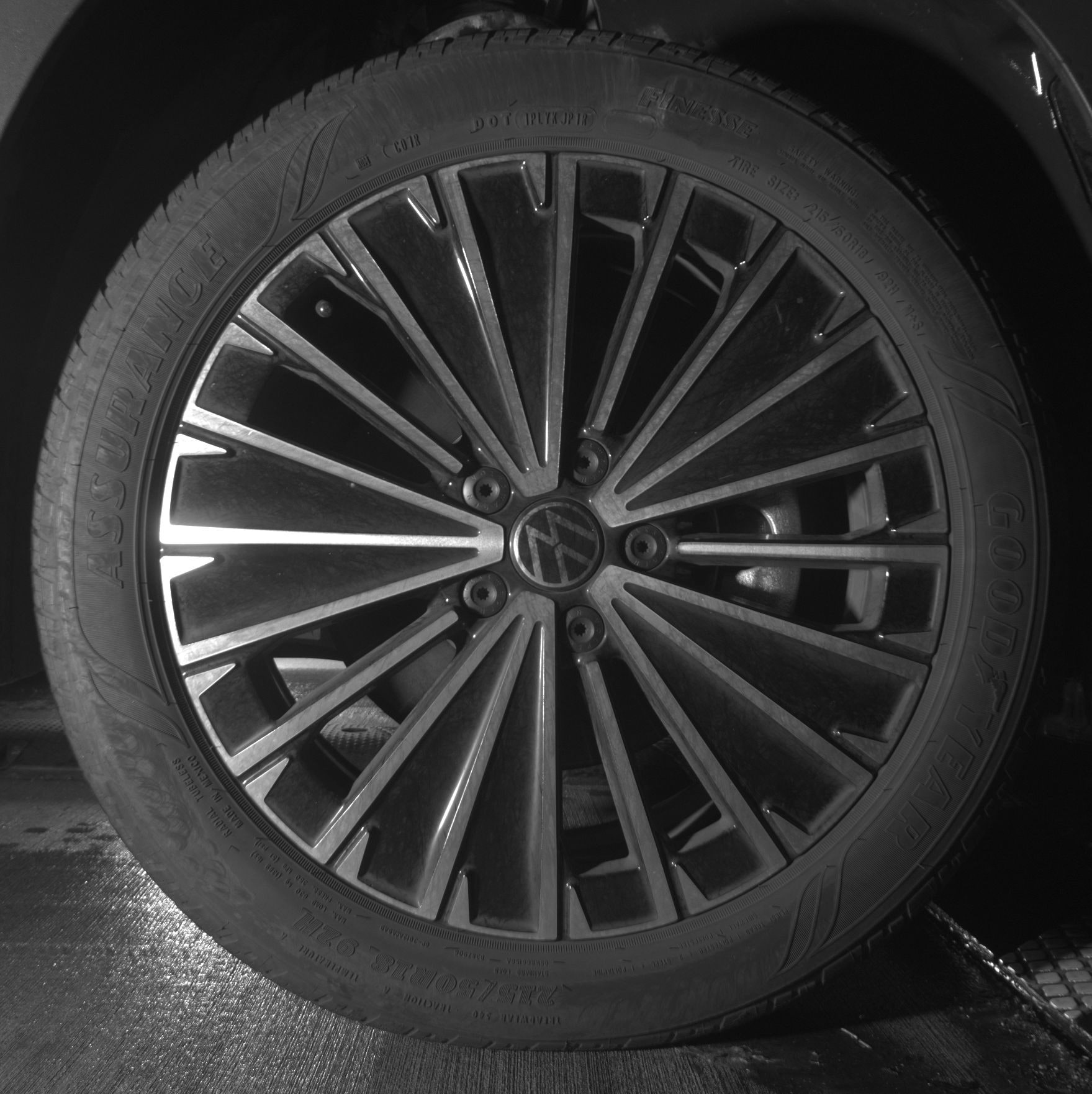 Thumbnail: 2025 Volkswagen Taos - 10