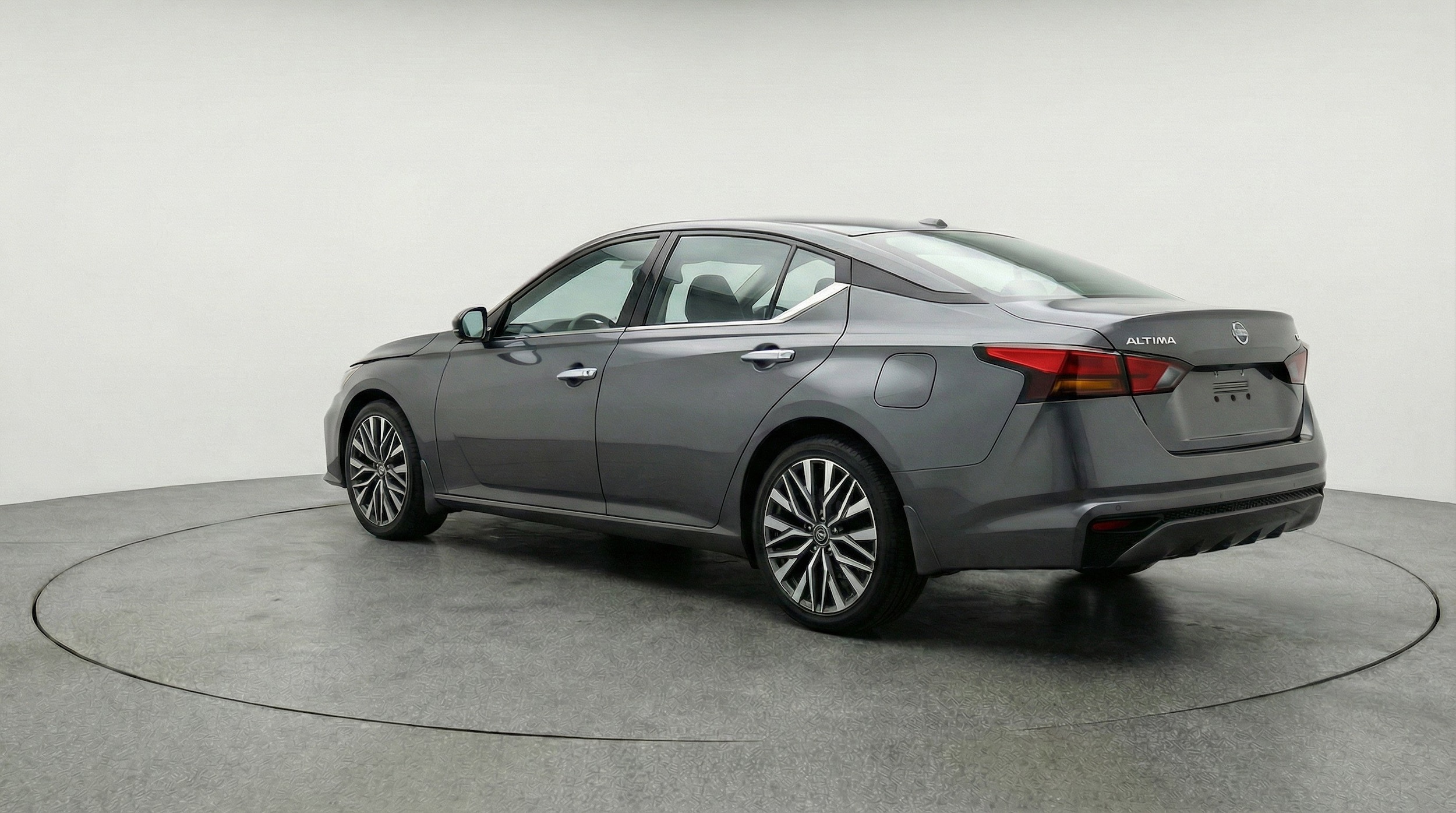 Thumbnail: 2025 Nissan Altima - 6