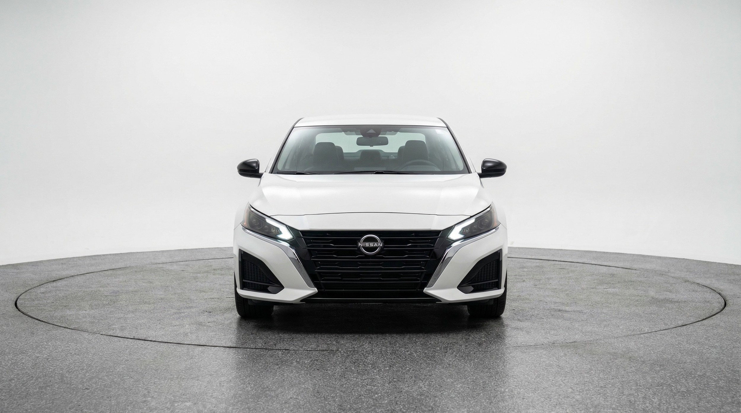 Thumbnail: 2025 Nissan Altima - 2