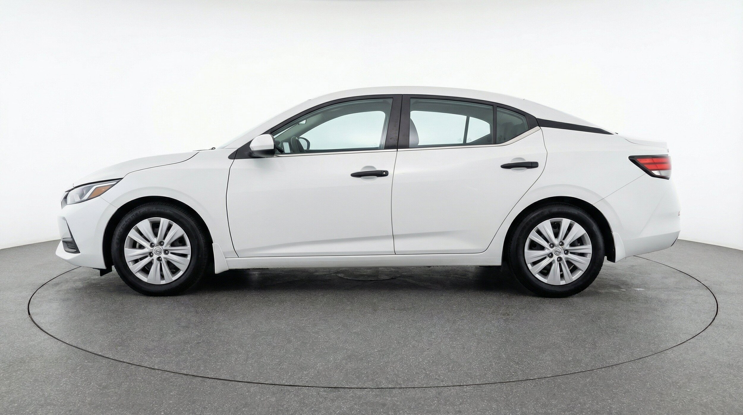Thumbnail: 2025 Nissan Sentra - 5