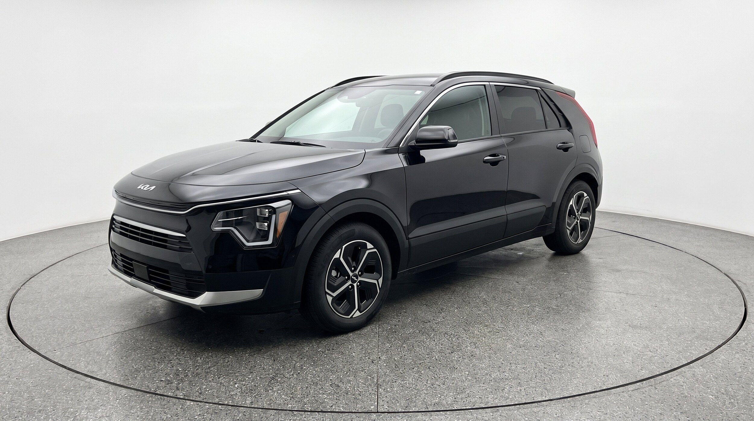 Thumbnail: 2026 Kia Niro - 3