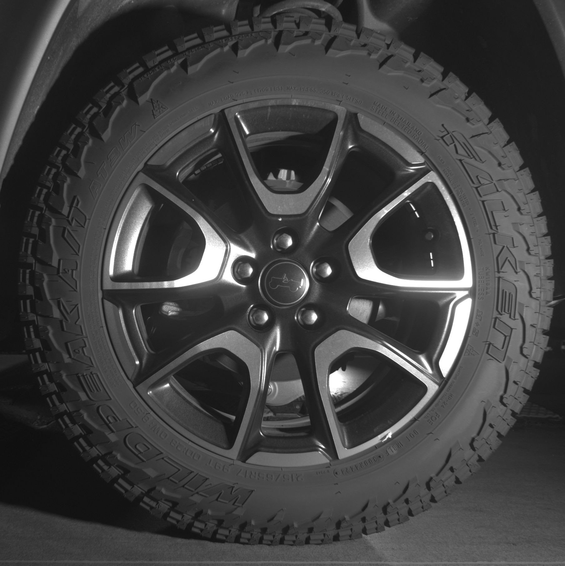 Thumbnail: 2025 Jeep Compass - 14