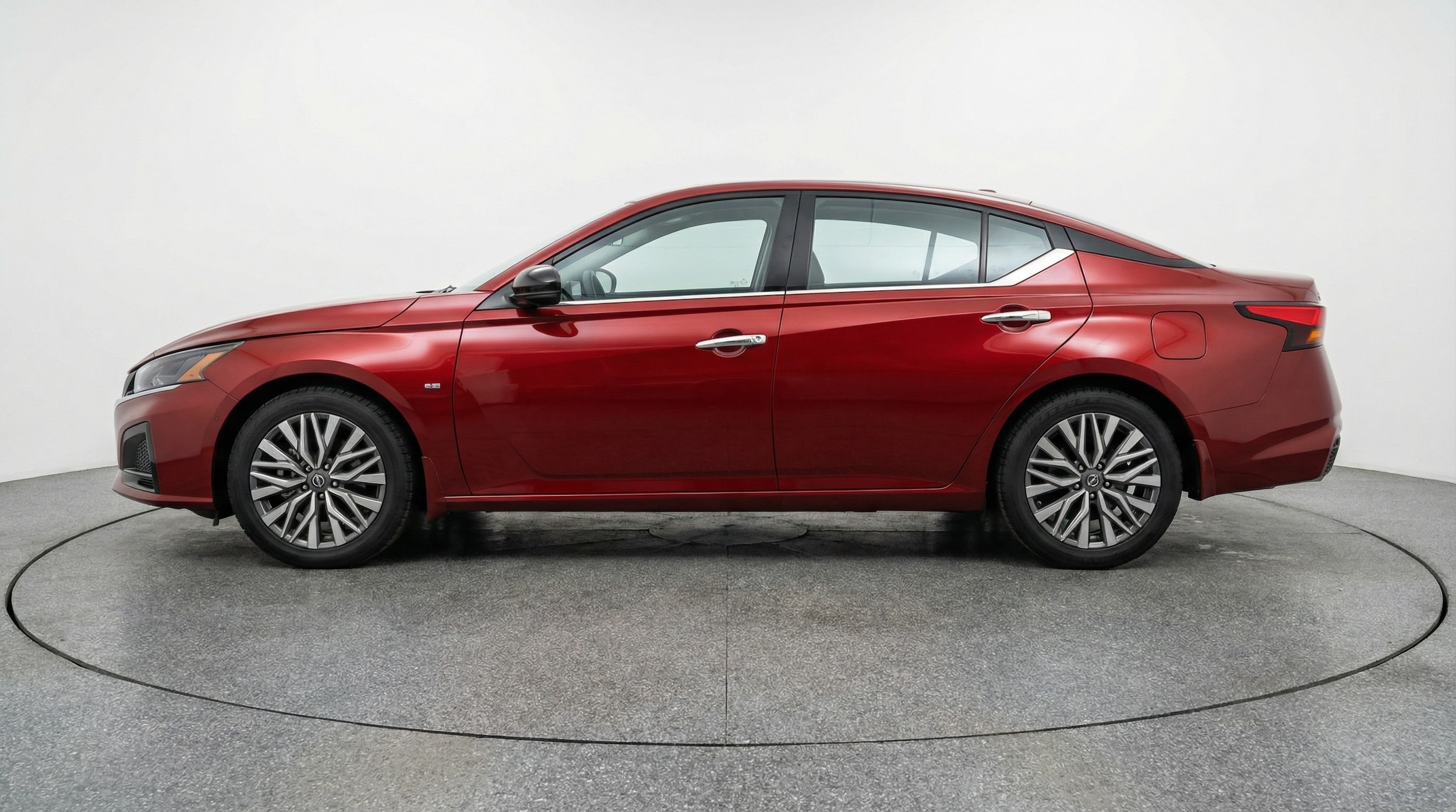 Thumbnail: 2025 Nissan Altima - 4