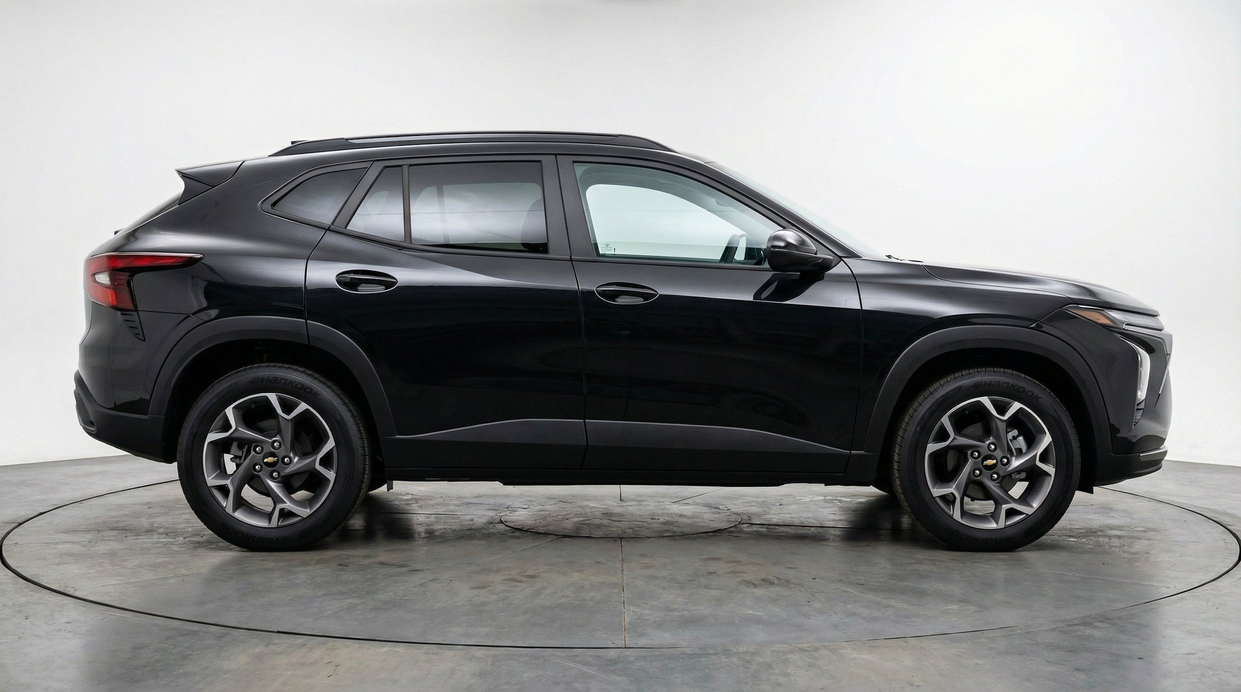 Thumbnail: 2025 Chevrolet Trax - 11