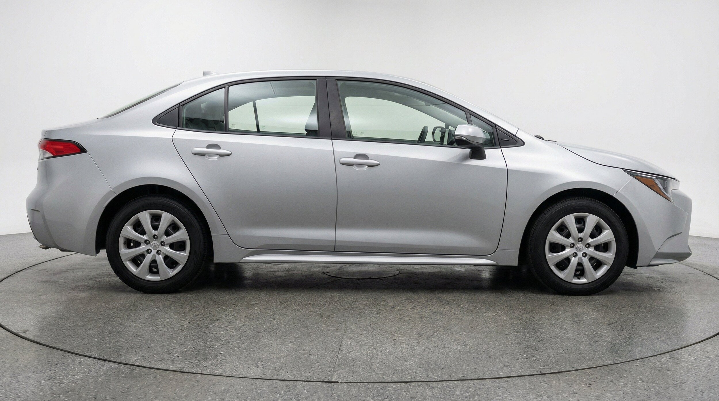 Thumbnail: 2025 Toyota Corolla - 11