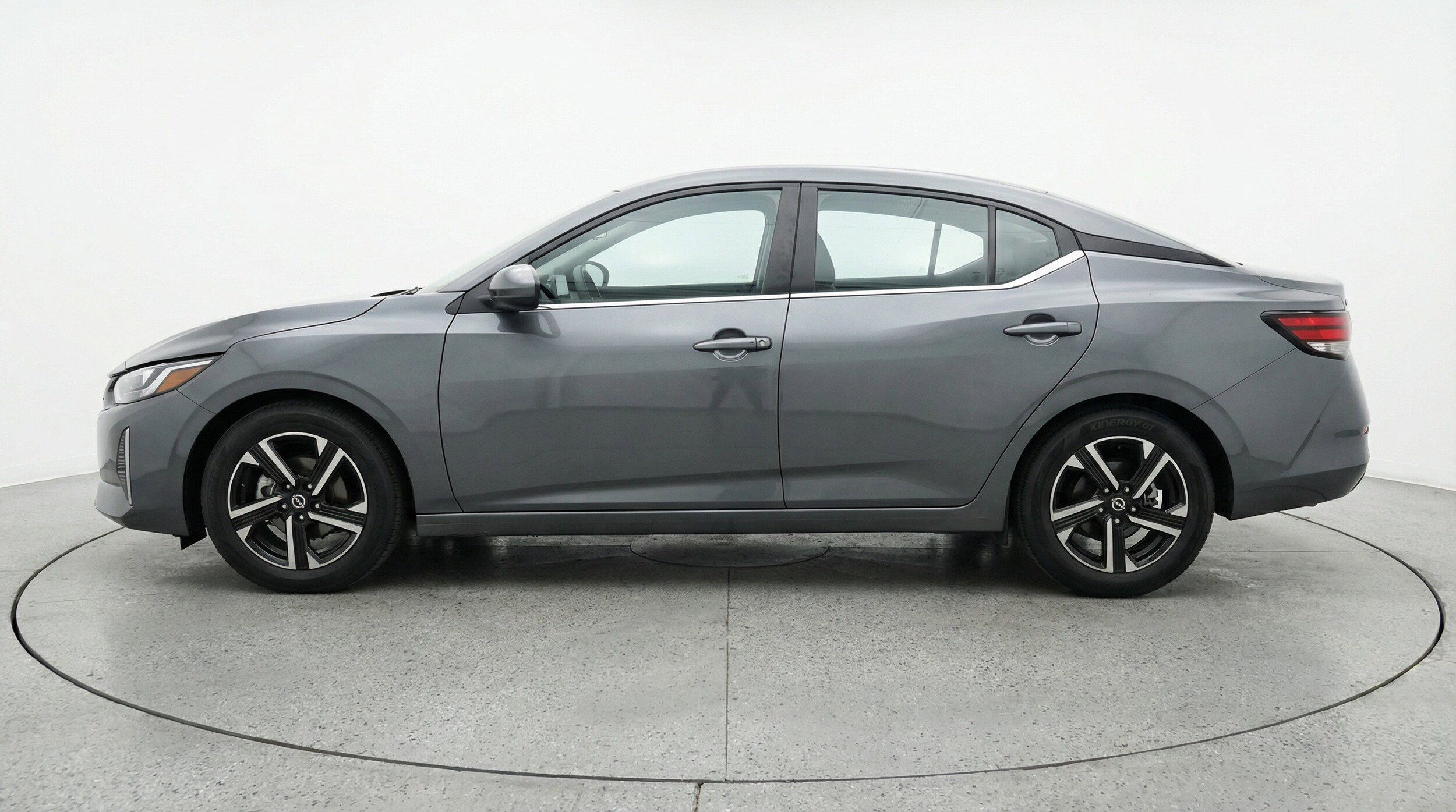 Thumbnail: 2025 Nissan Sentra - 5