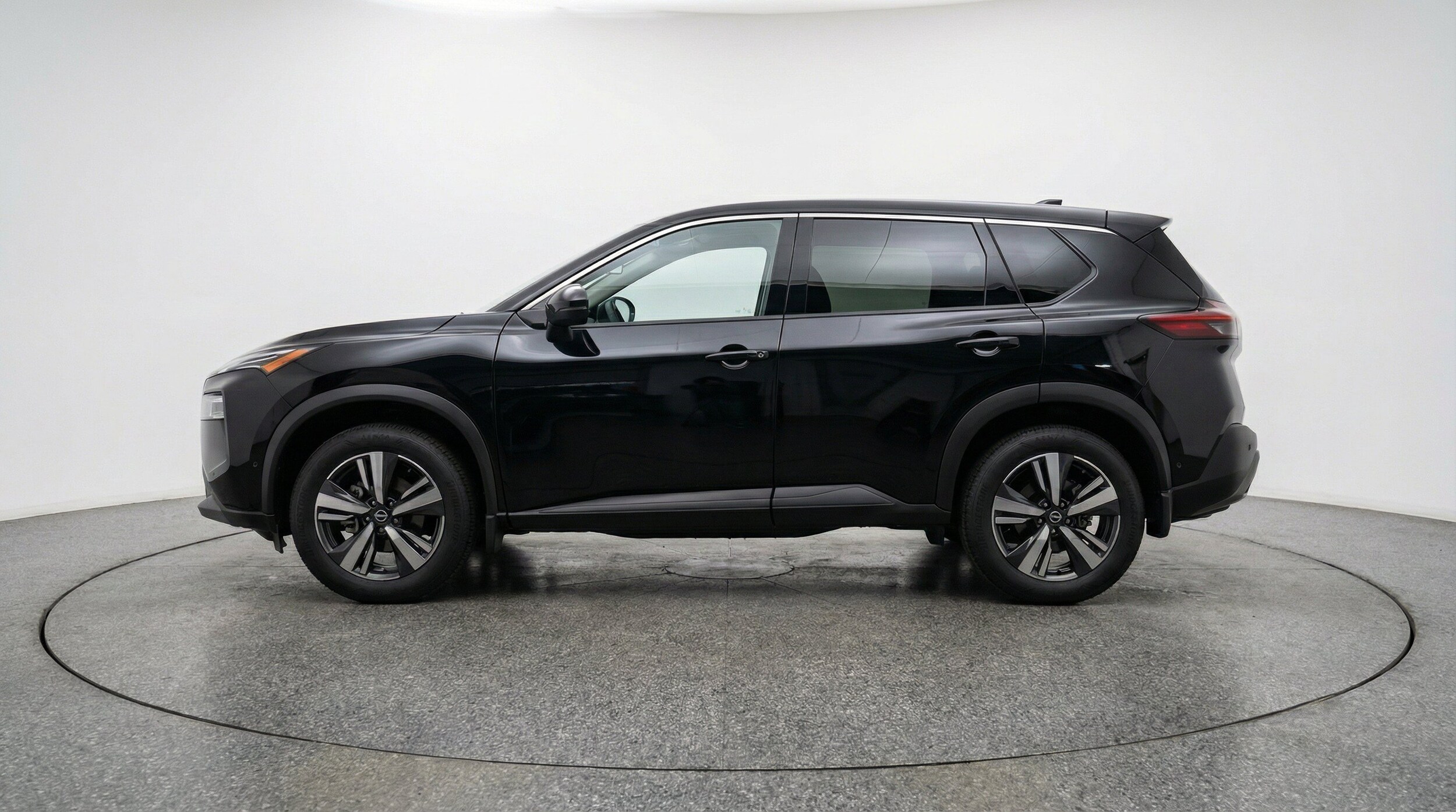 Thumbnail: 2026 Nissan Rogue - 5