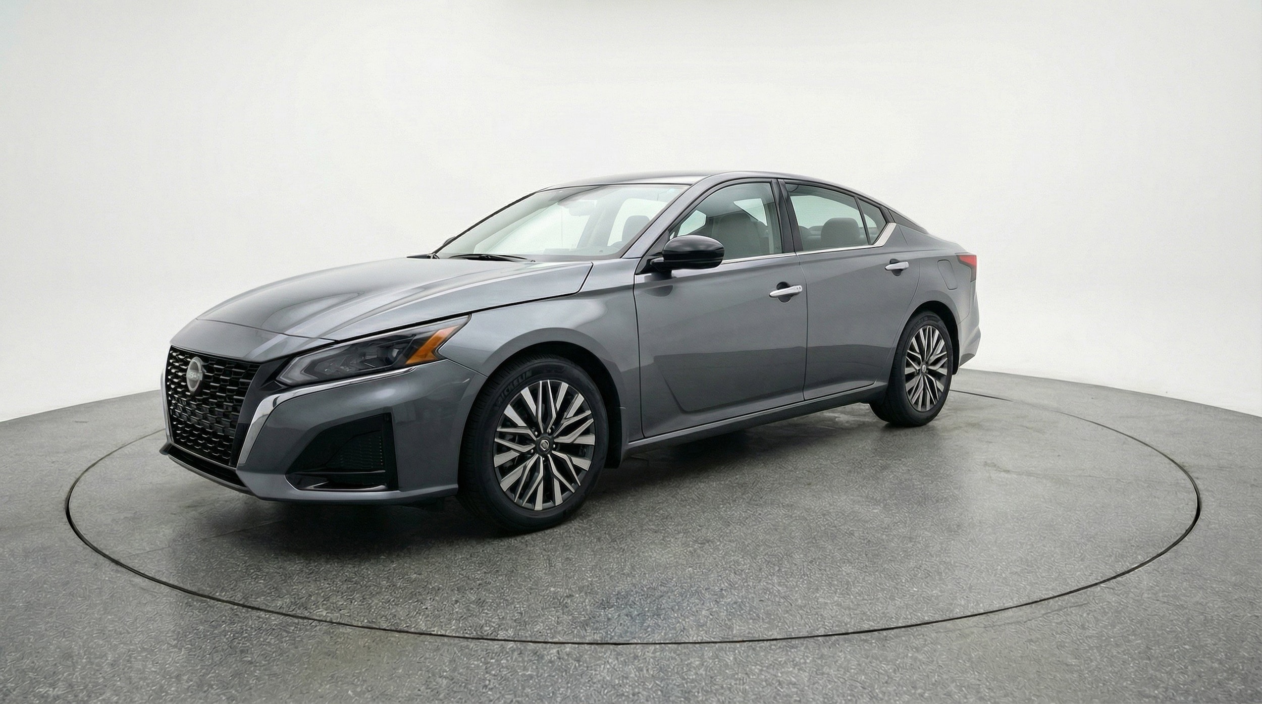 Thumbnail: 2025 Nissan Altima - 3