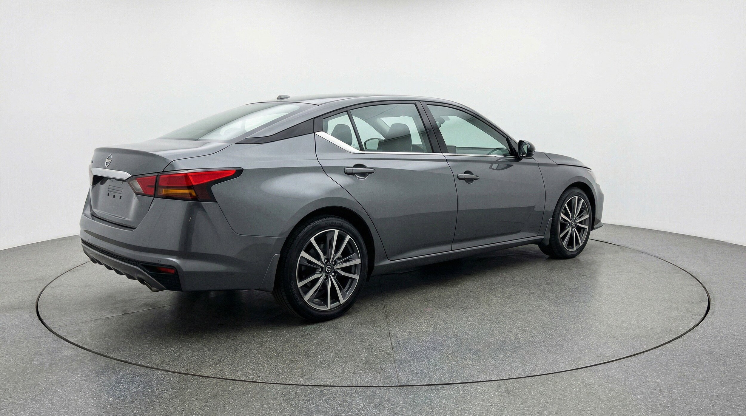 Thumbnail: 2025 Nissan Altima - 9