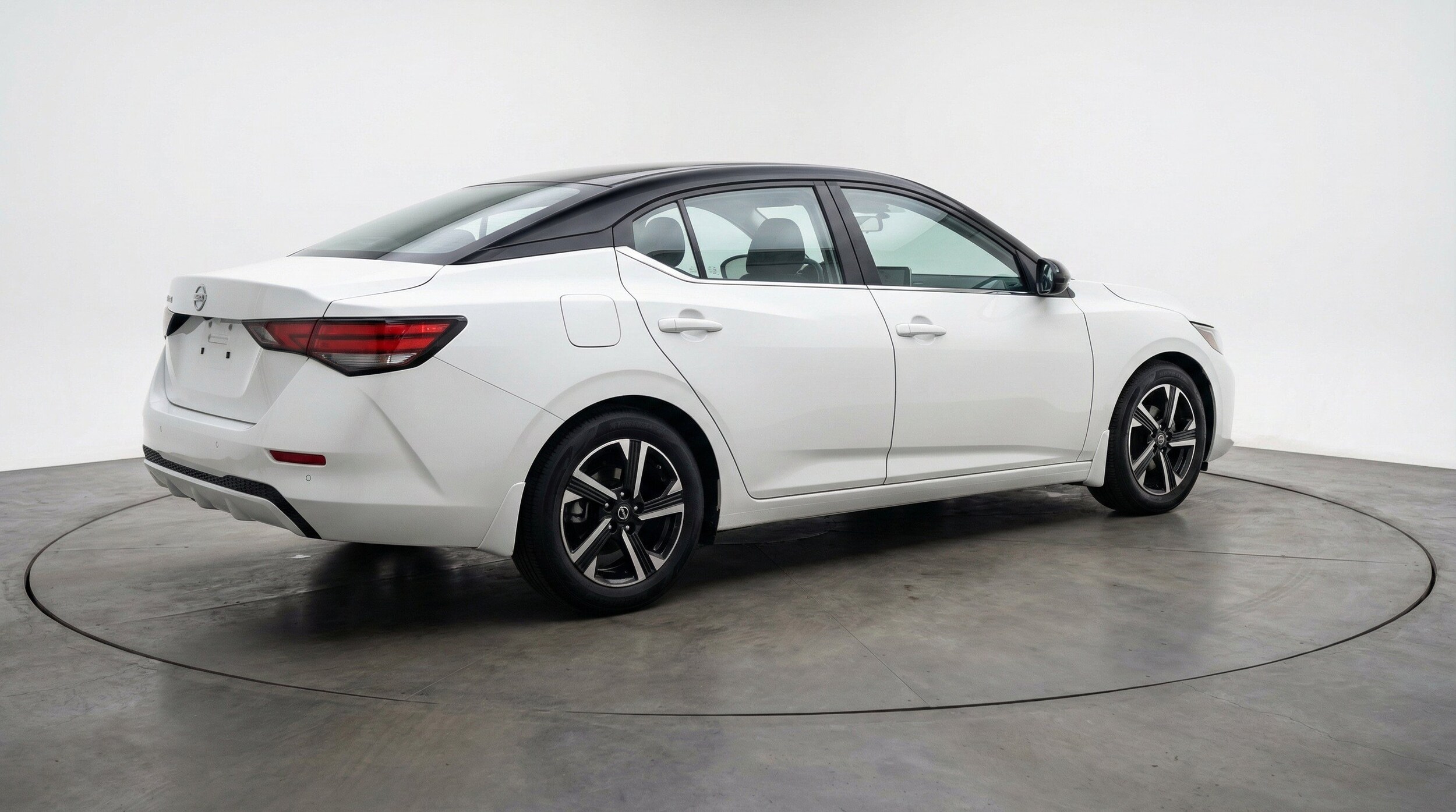 Thumbnail: 2025 Nissan Sentra - 9
