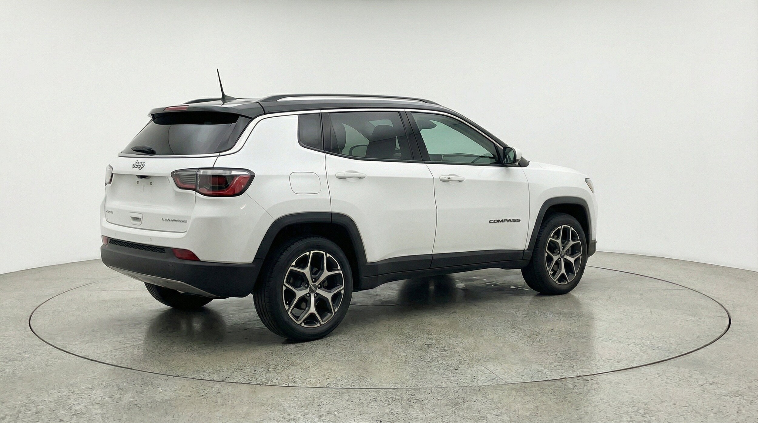 Thumbnail: 2025 Jeep Compass - 9