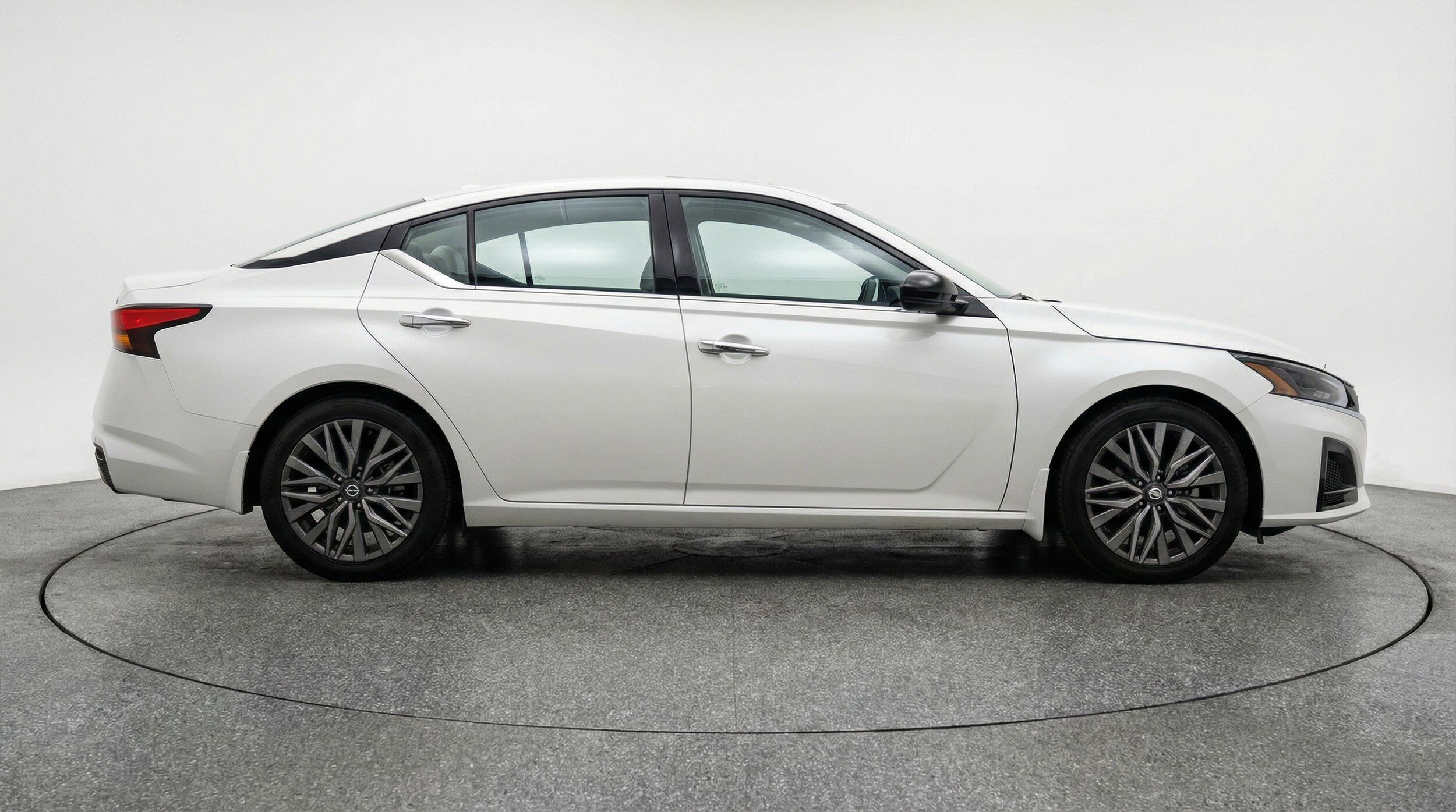 Thumbnail: 2025 Nissan Altima - 11