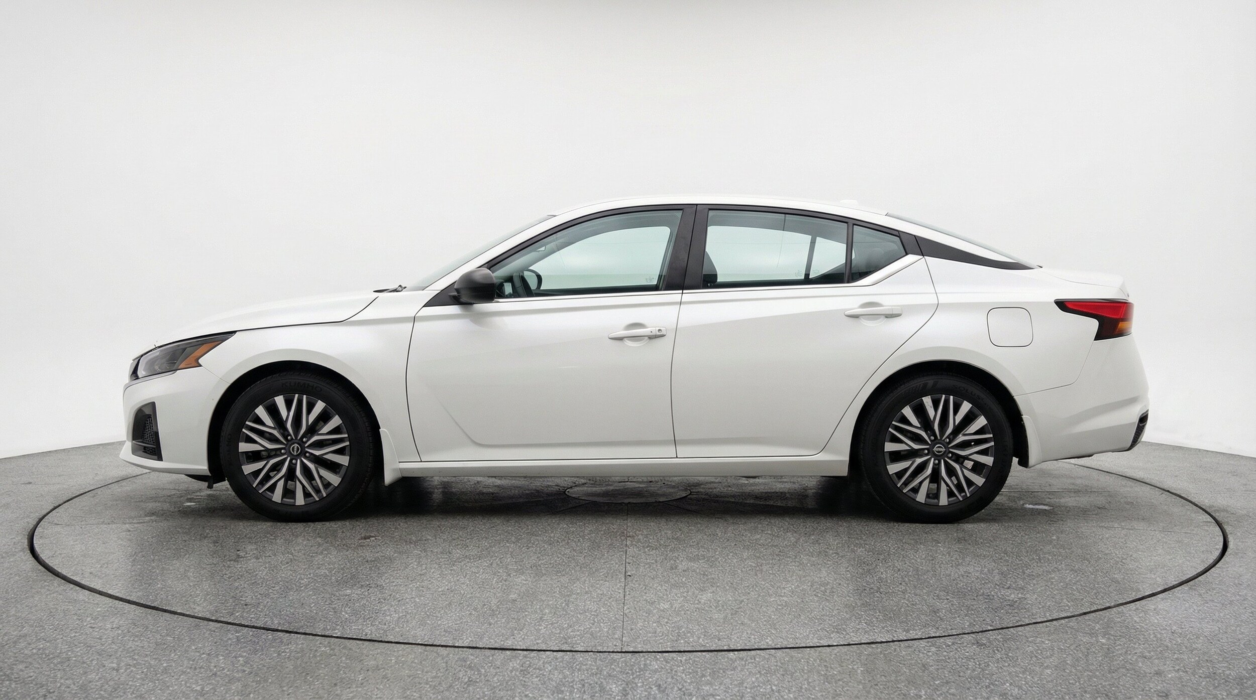 Thumbnail: 2026 Nissan Altima - 5