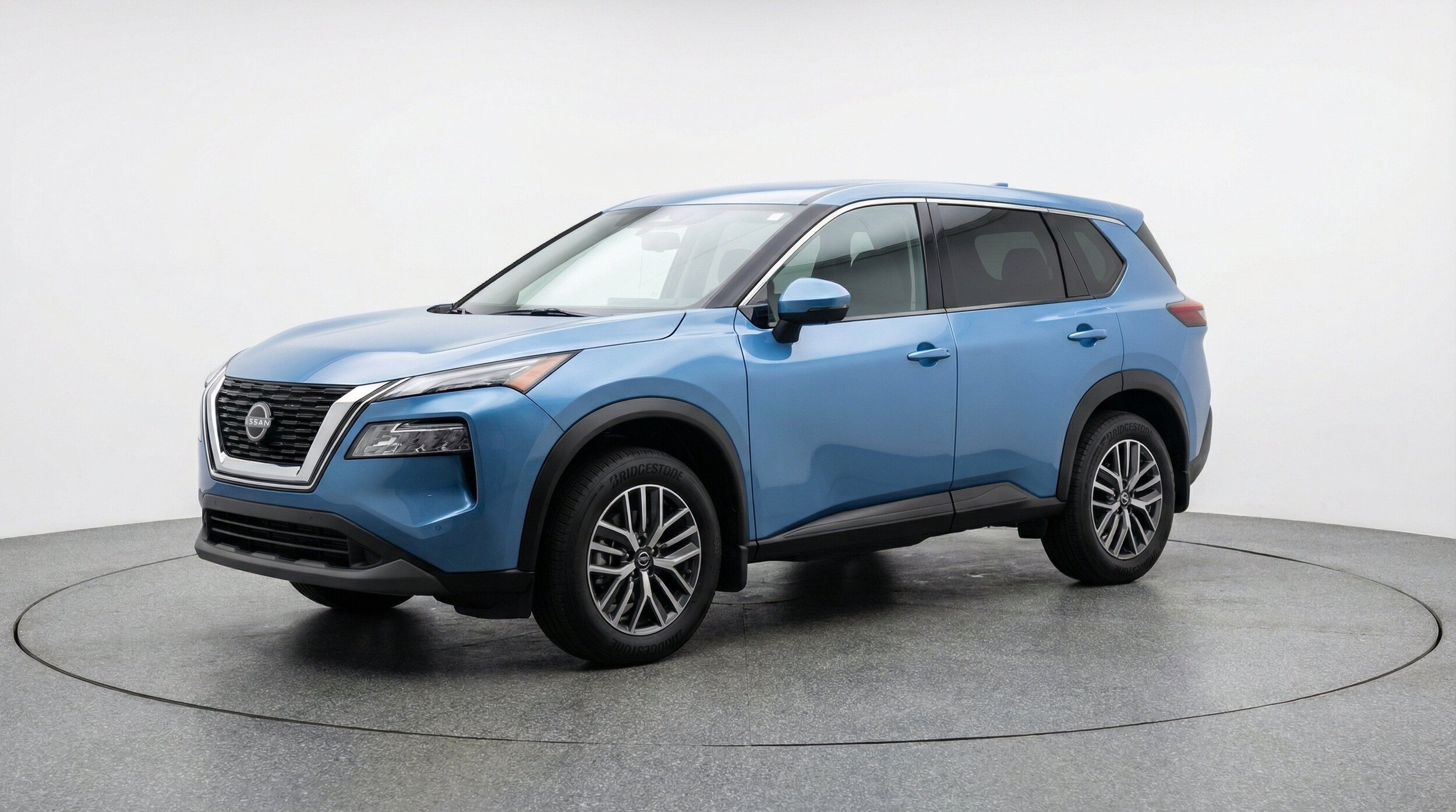 Thumbnail: 2026 Nissan Rogue - 3