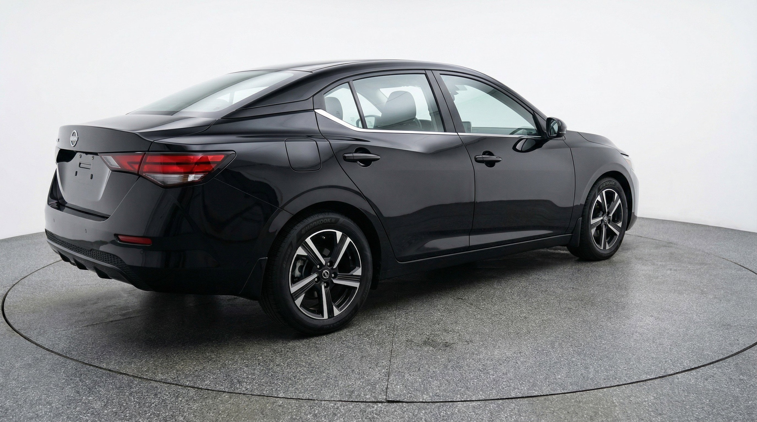 Thumbnail: 2025 Nissan Sentra - 9