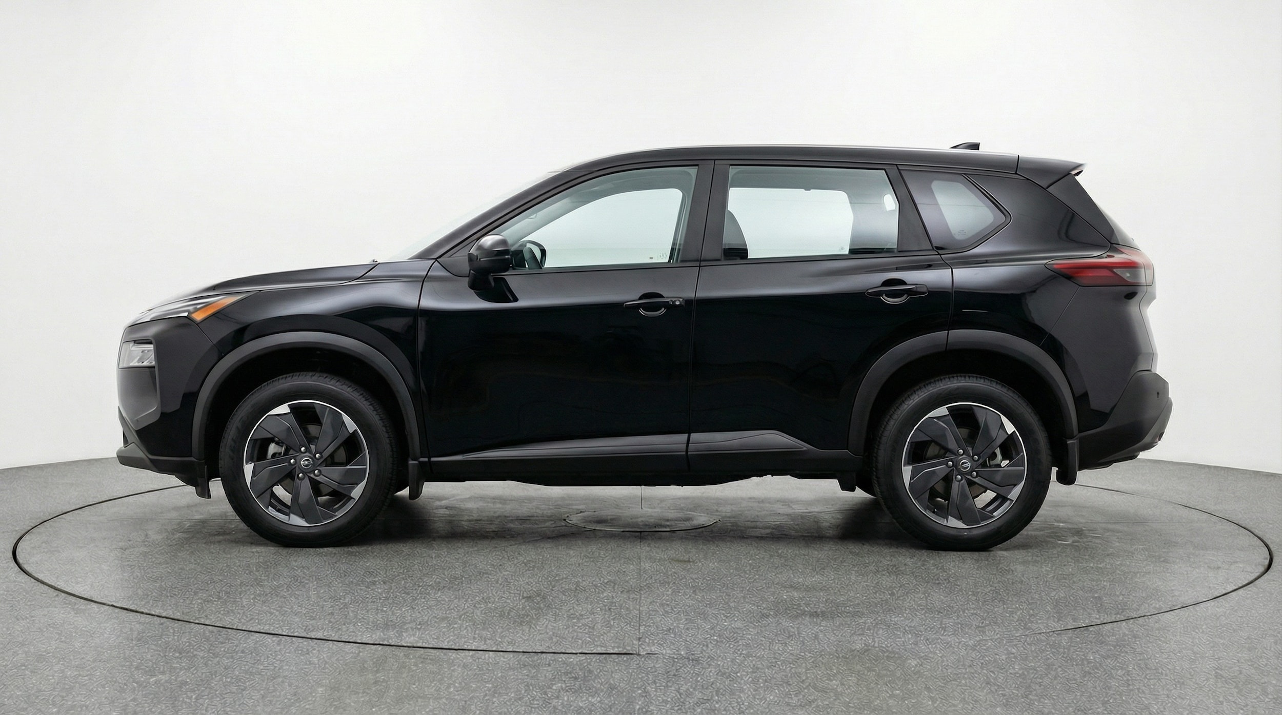 Thumbnail: 2025 Nissan Rogue - 4