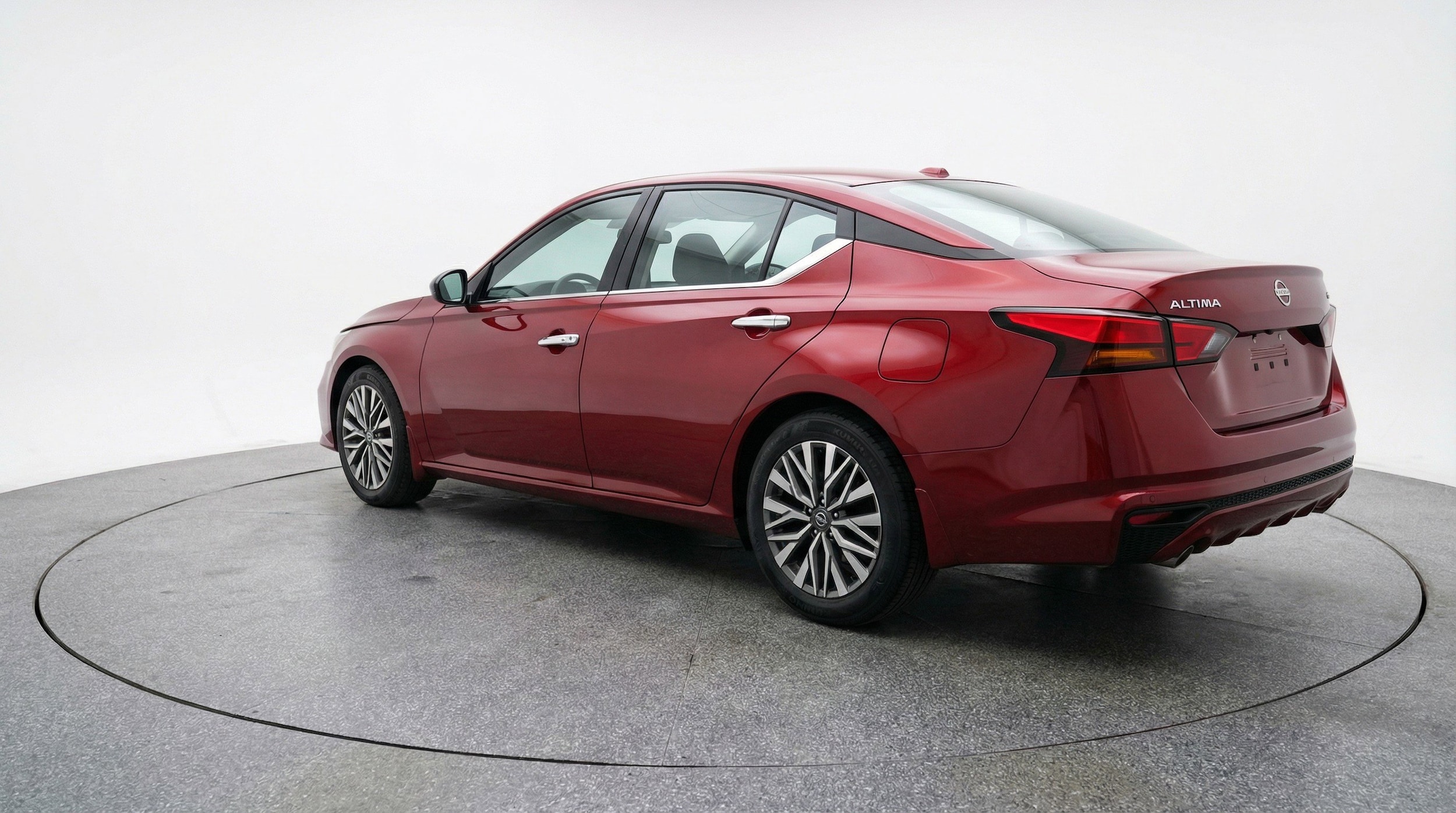 Thumbnail: 2025 Nissan Altima - 6