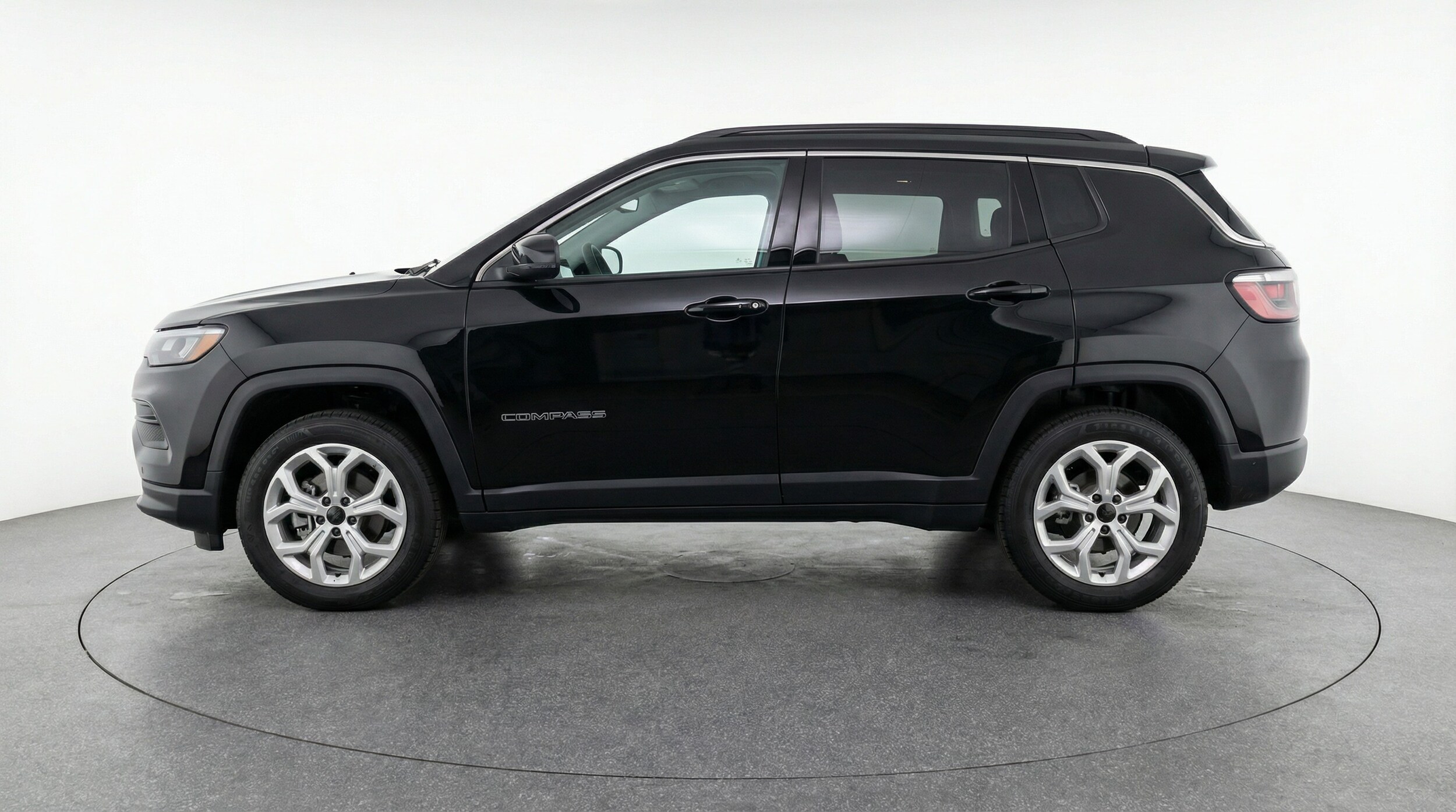 Thumbnail: 2025 Jeep Compass - 4