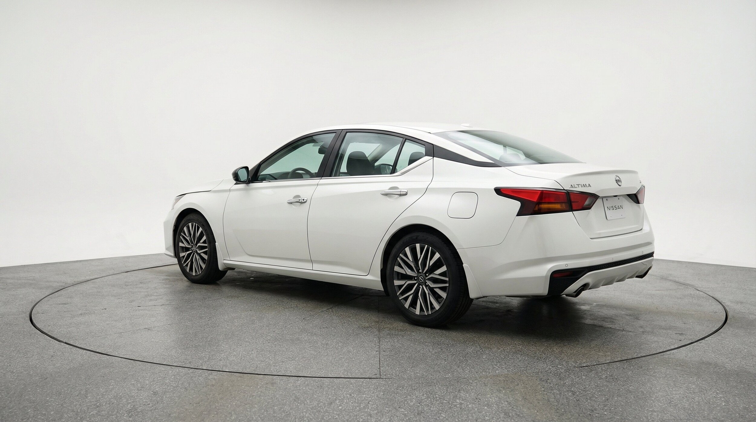 Thumbnail: 2025 Nissan Altima - 6