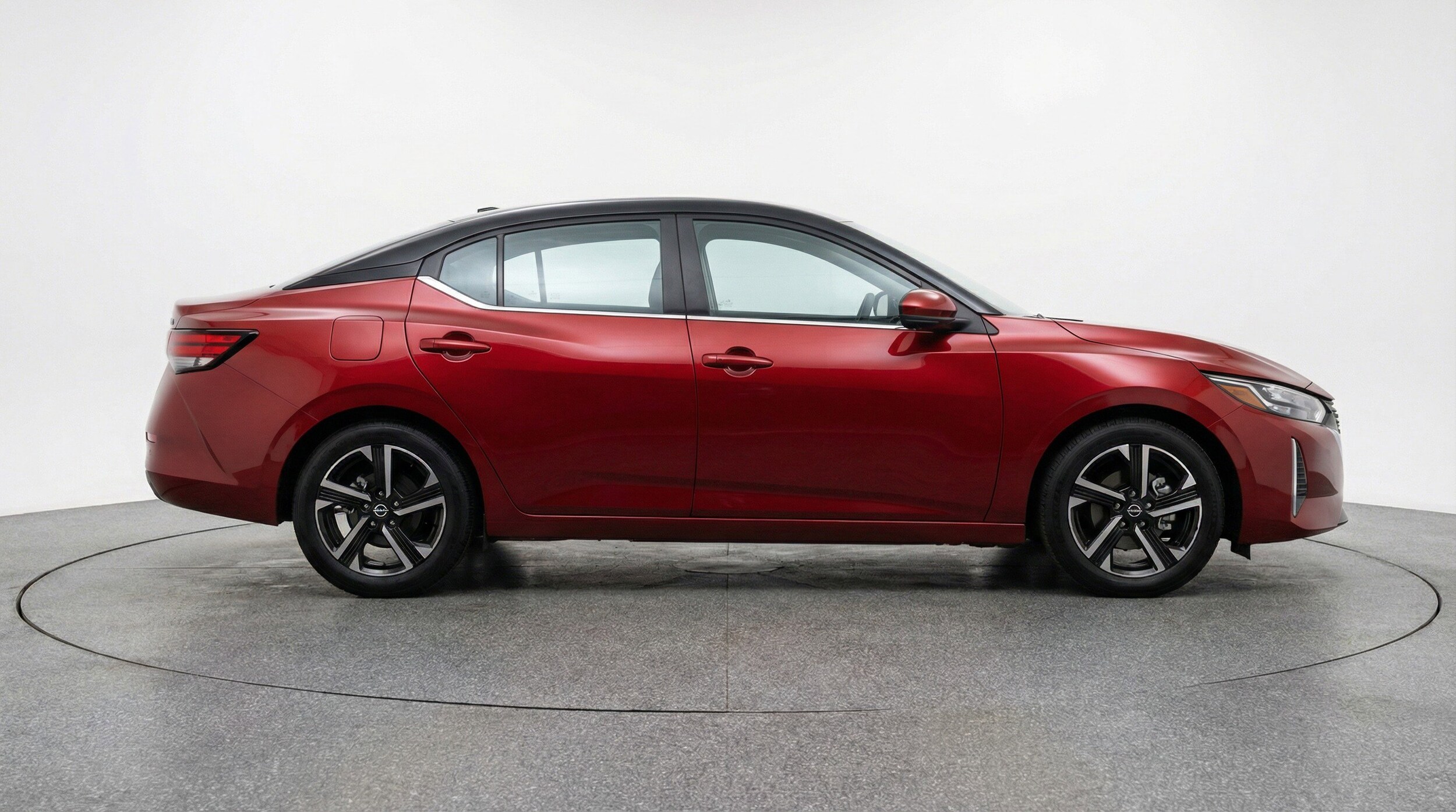 Thumbnail: 2025 Nissan Sentra - 11