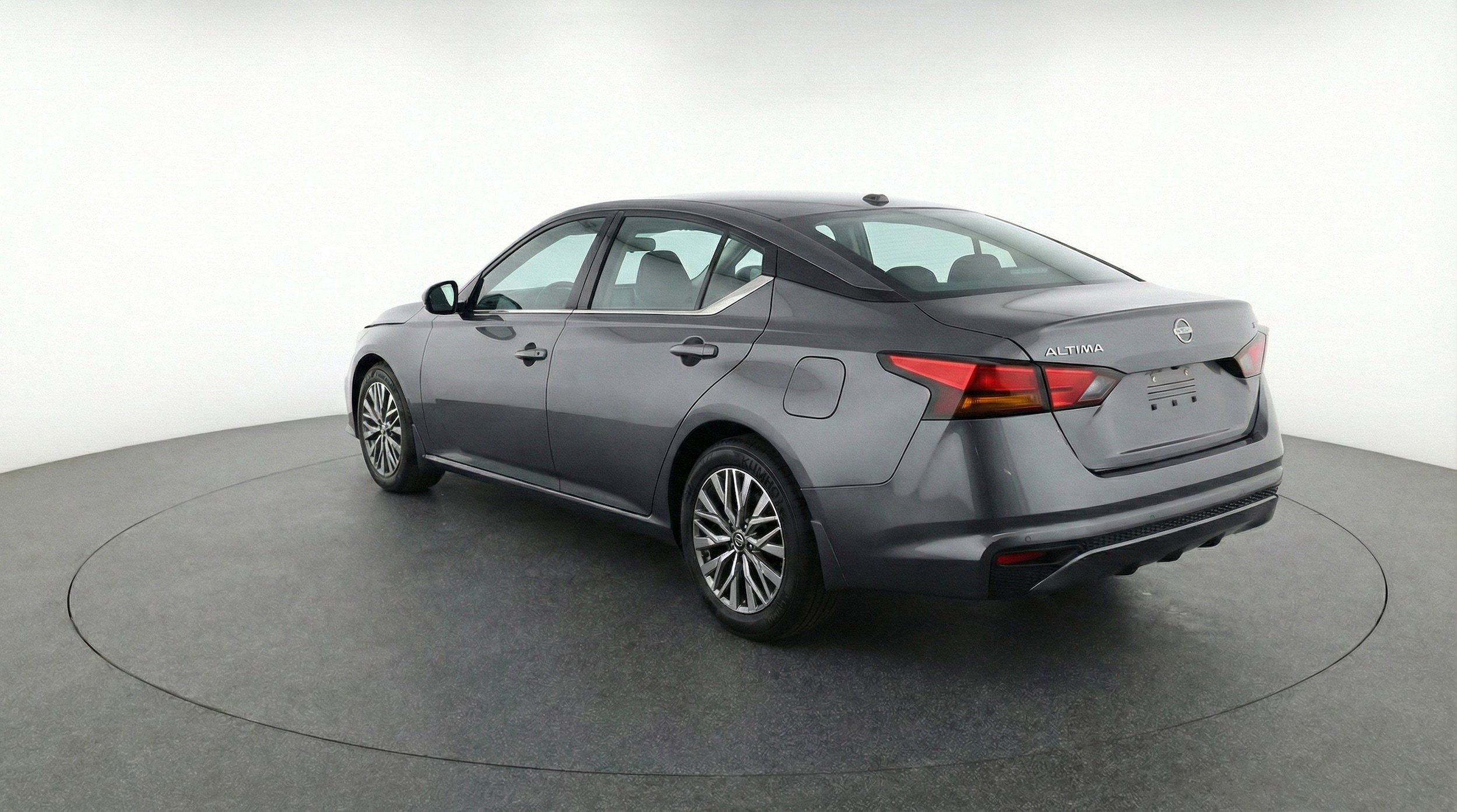 Thumbnail: 2025 Nissan Altima - 6