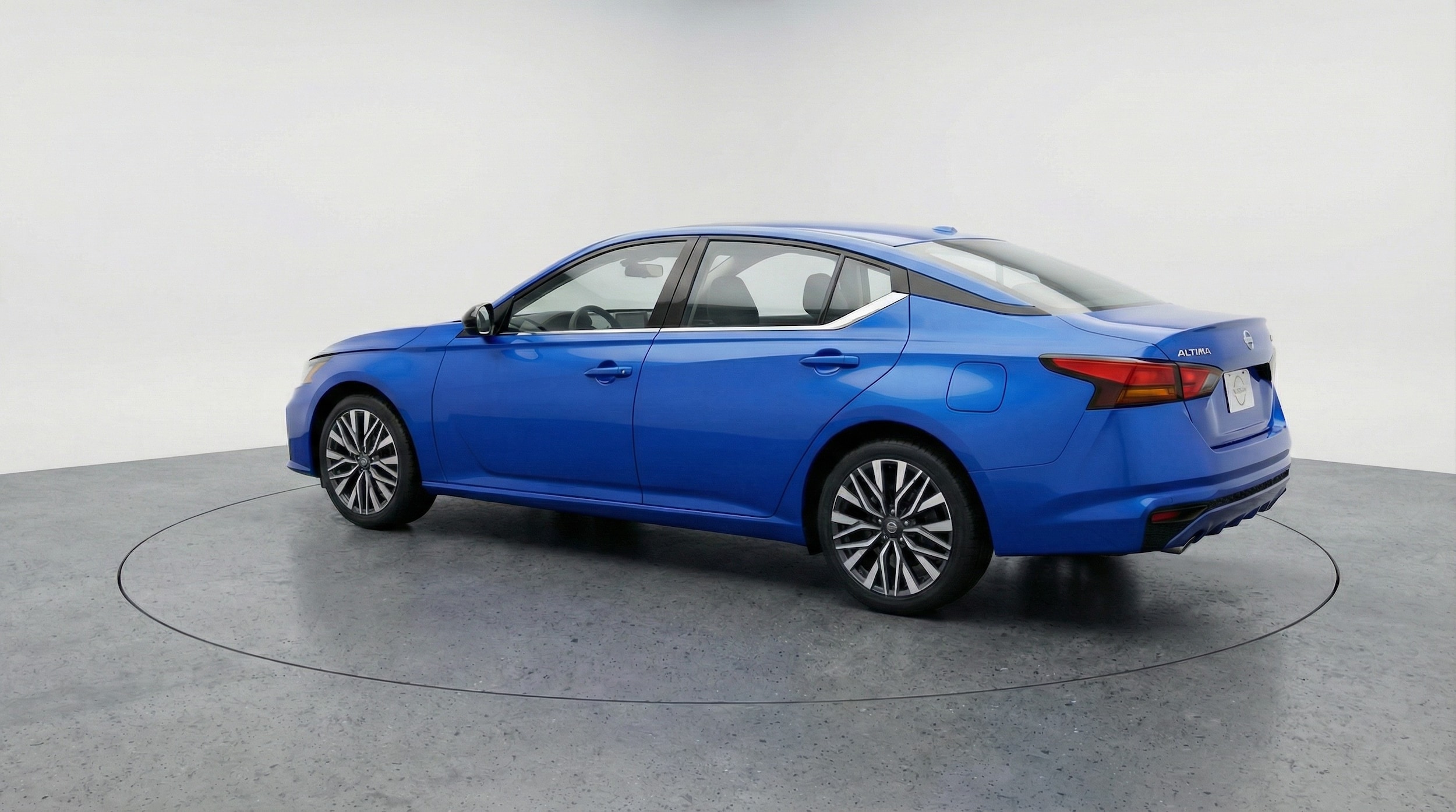 Thumbnail: 2025 Nissan Altima - 5