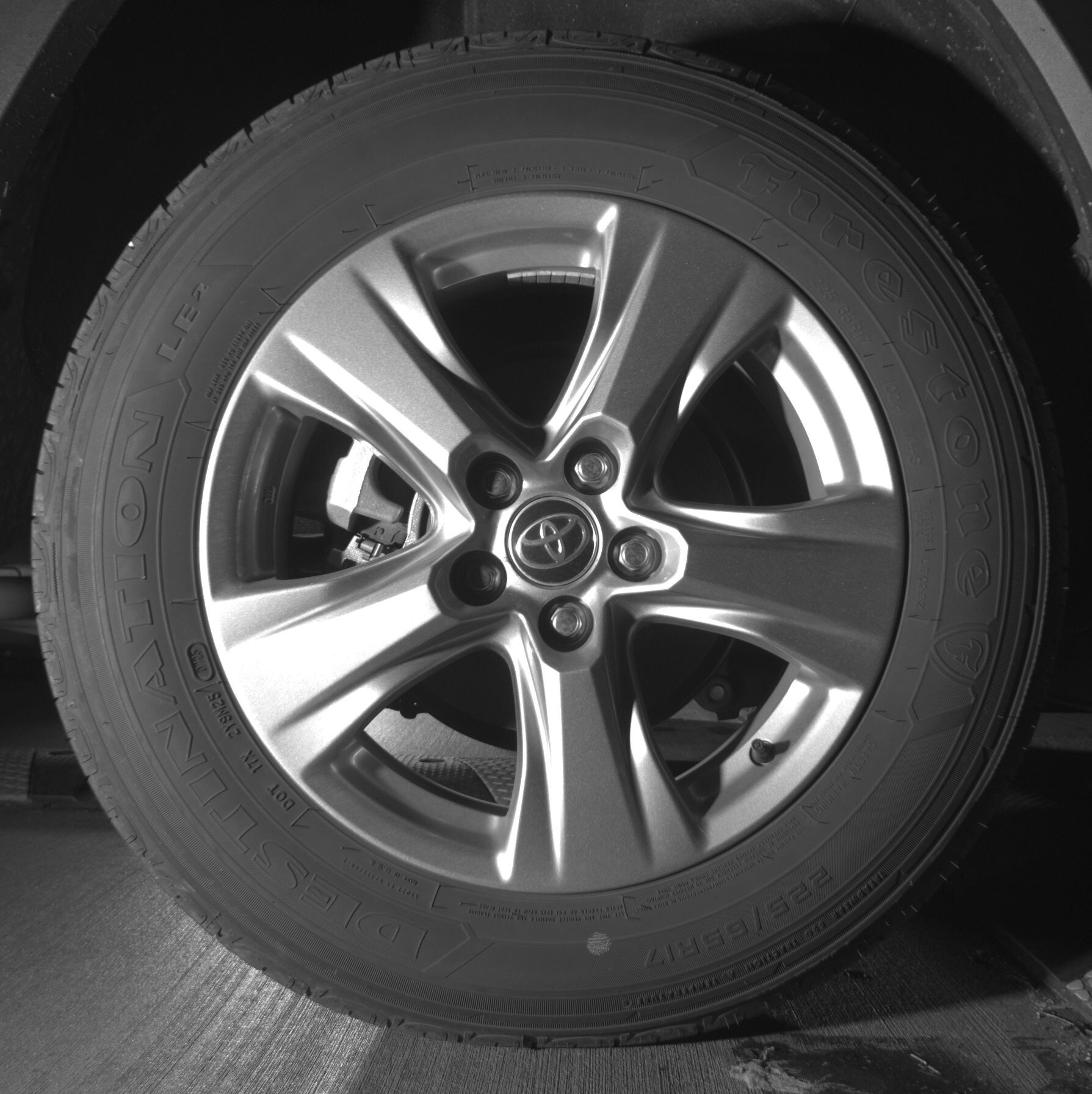 Thumbnail: 2025 Toyota RAV4 - 12