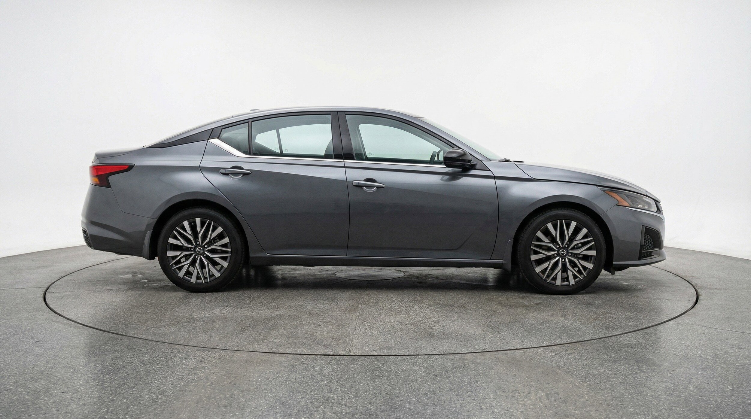 Thumbnail: 2025 Nissan Altima - 11