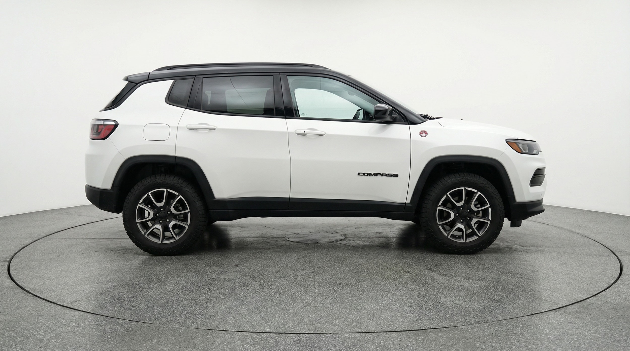 Thumbnail: 2025 Jeep Compass - 8