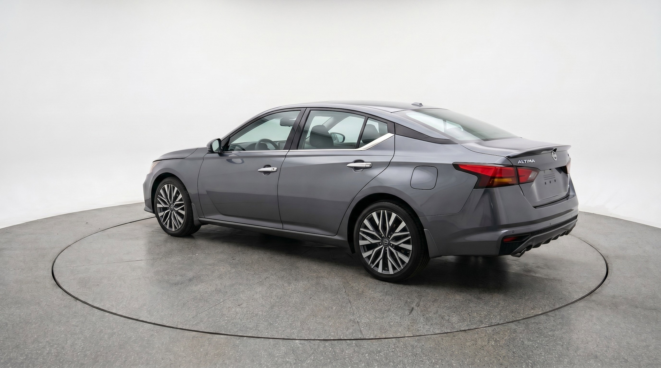 Thumbnail: 2025 Nissan Altima - 6