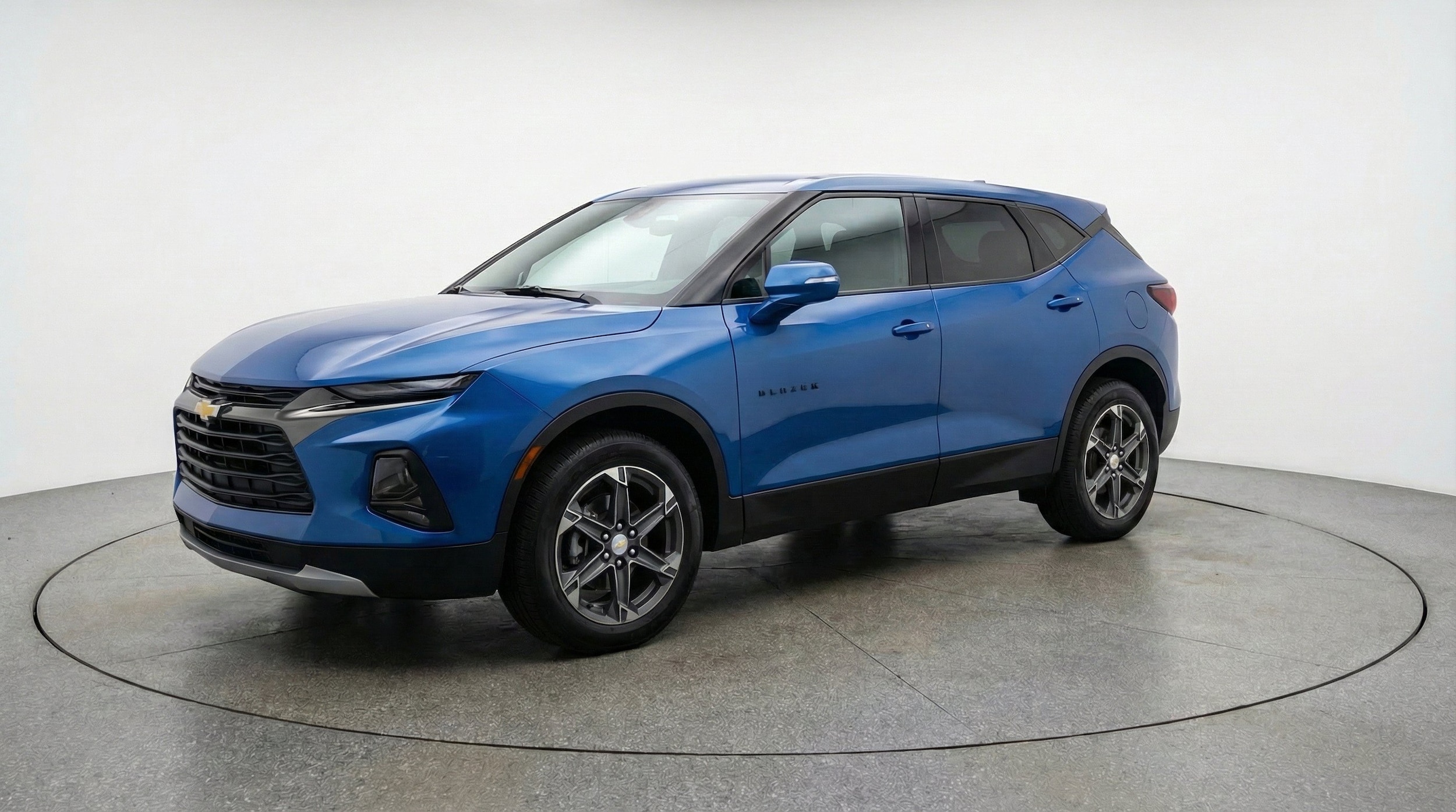 Thumbnail: 2025 Chevrolet Blazer - 3